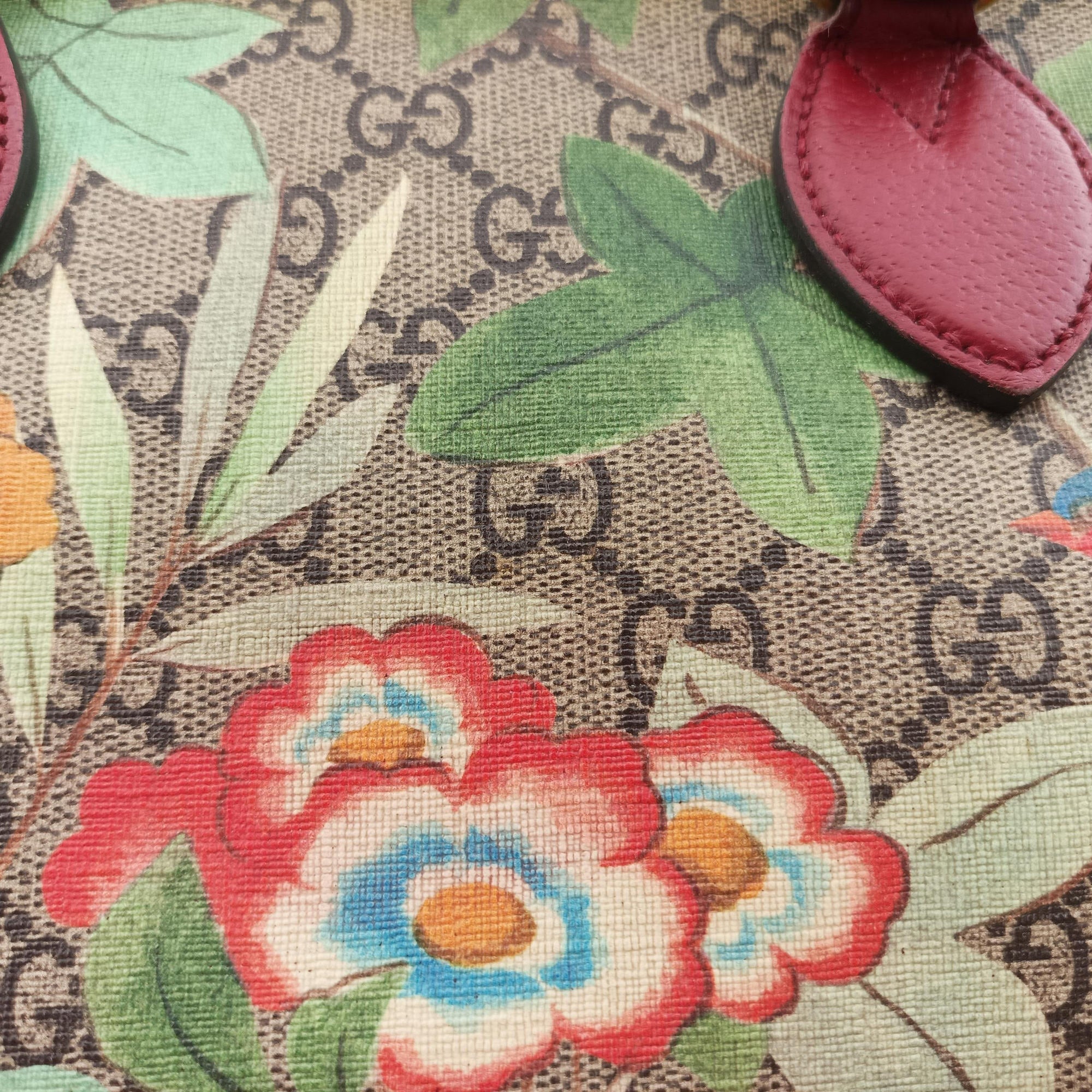 Pre-owned Gucci GG SUPREME Beige × Dark Brown × Multi PVC coated canvas×Leather 409529 shoulderbag | stylenewstar