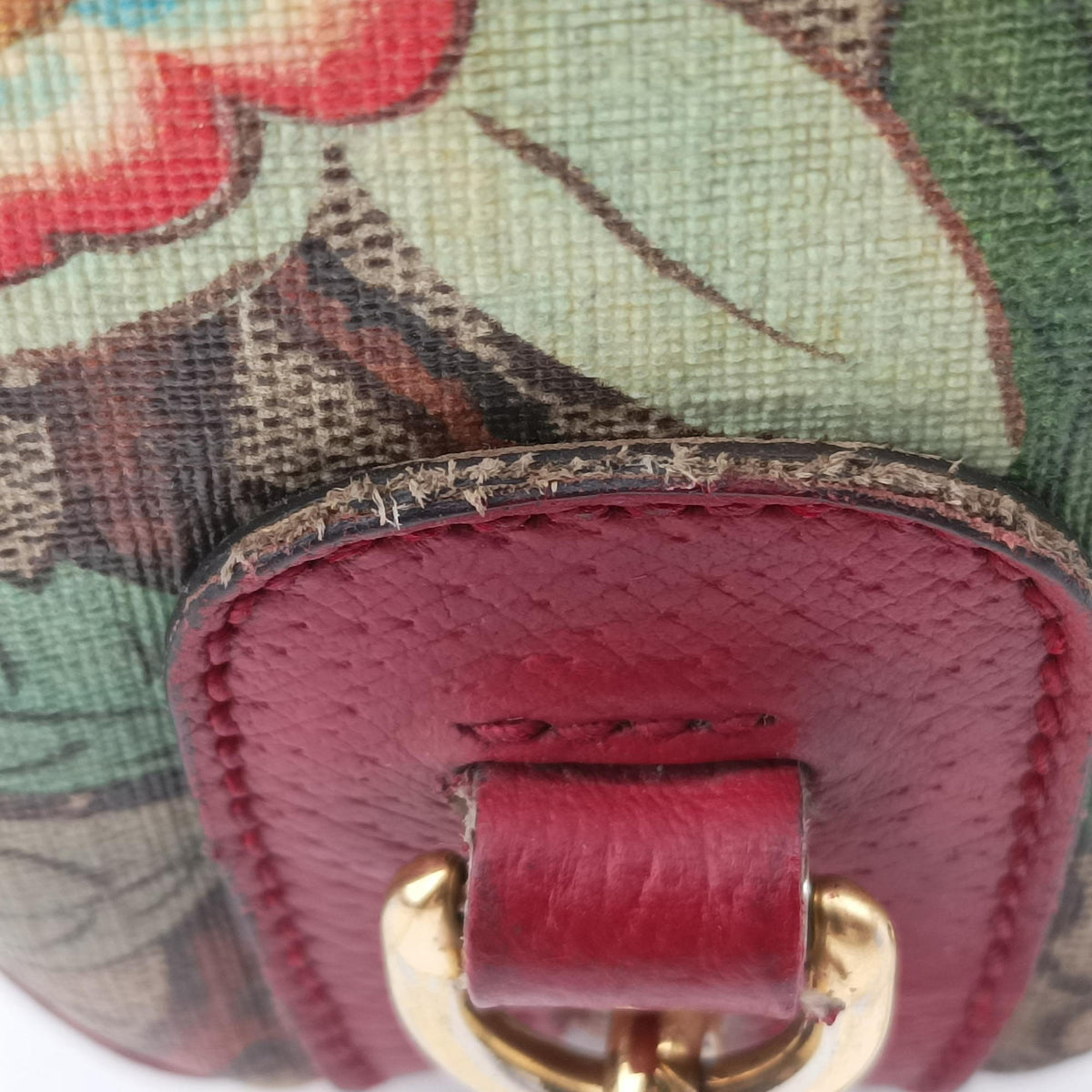 Pre-owned Gucci GG SUPREME Beige × Dark Brown × Multi PVC coated canvas×Leather 409529 shoulderbag | stylenewstar