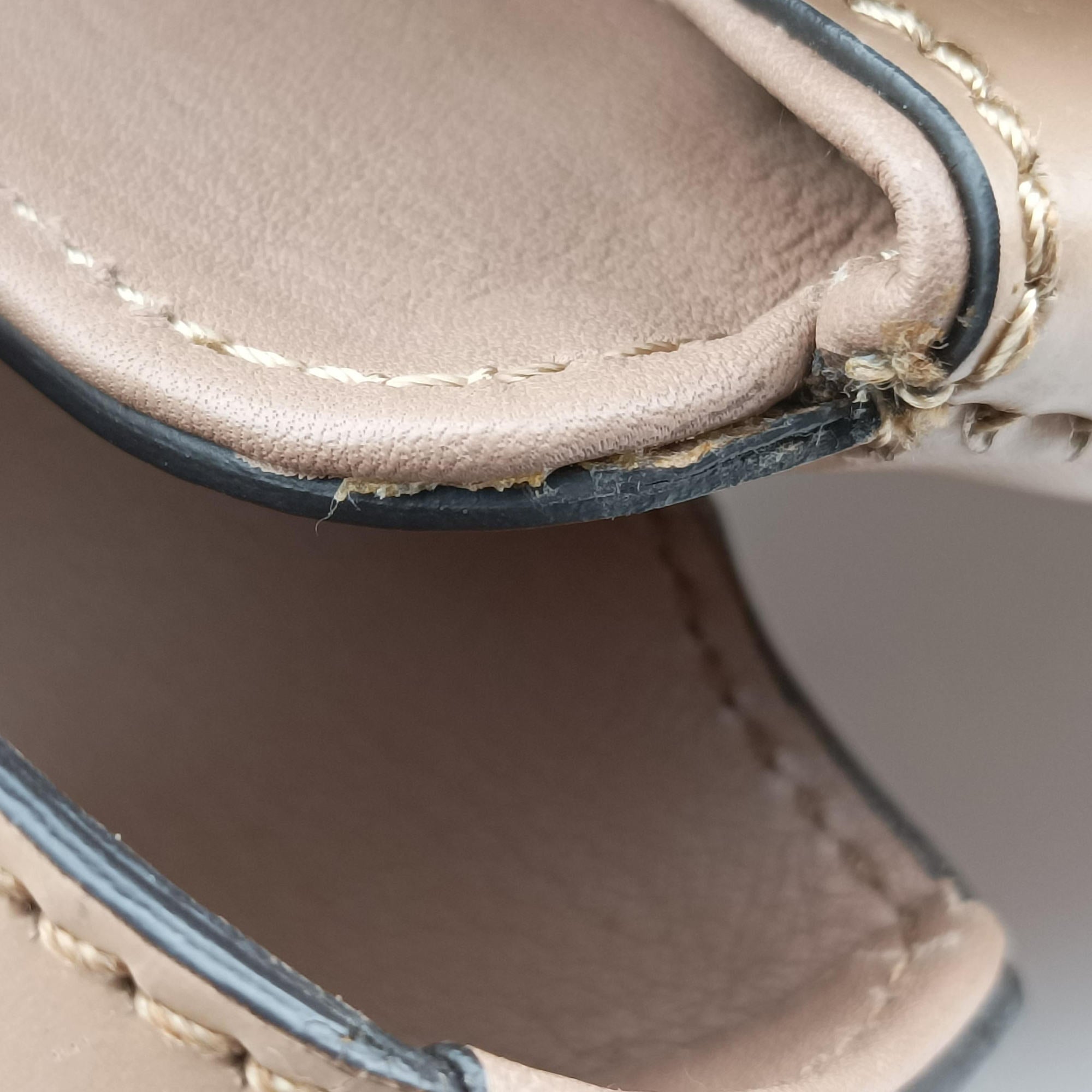 Bamboo Beige leather 331830 I018196063バンブー ベージュ レザー 331830 I018196063
