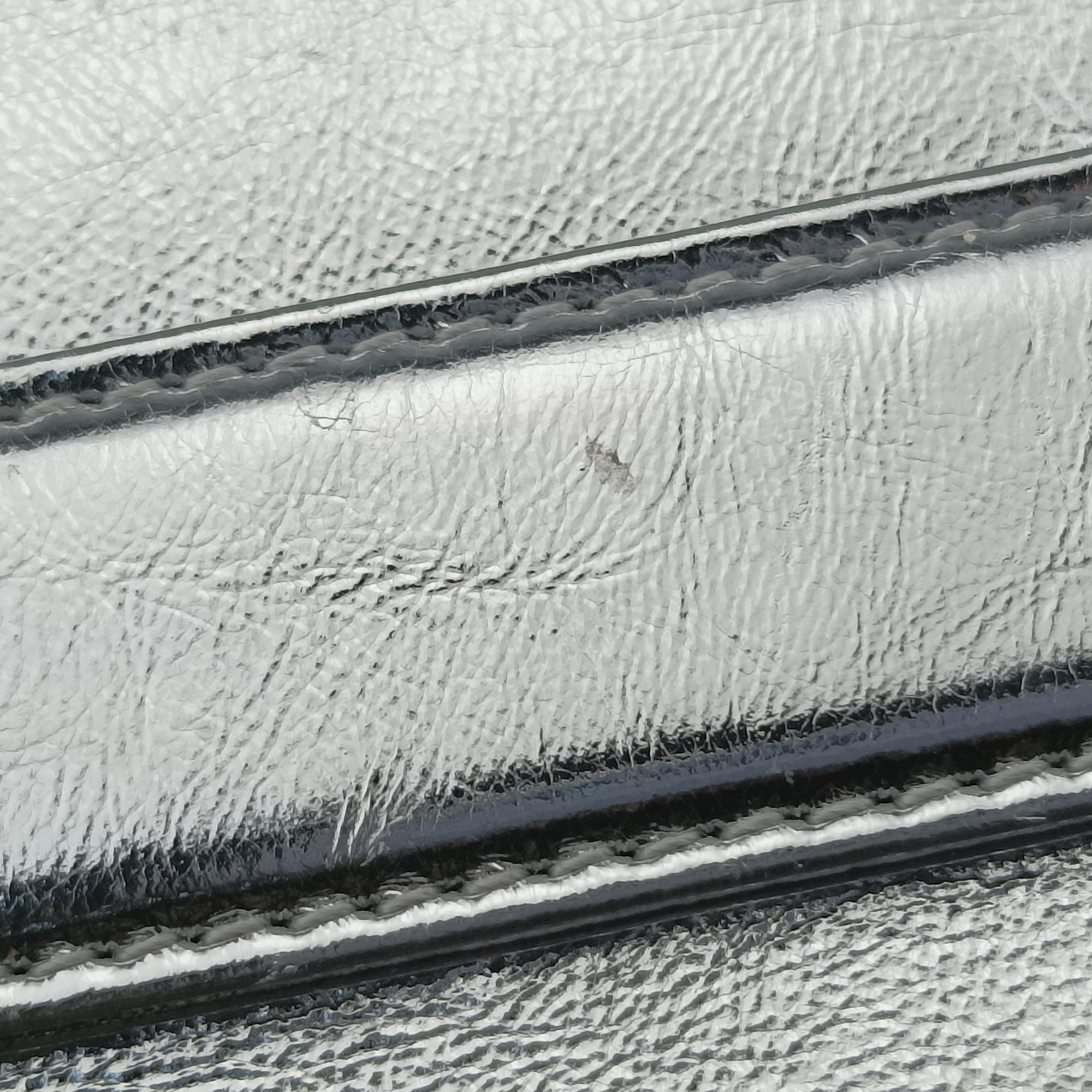 Dior double Medium Silver Leather 10-MA-0241ディオール ダブル ミディアム シルバー レザー 10-MA-0241