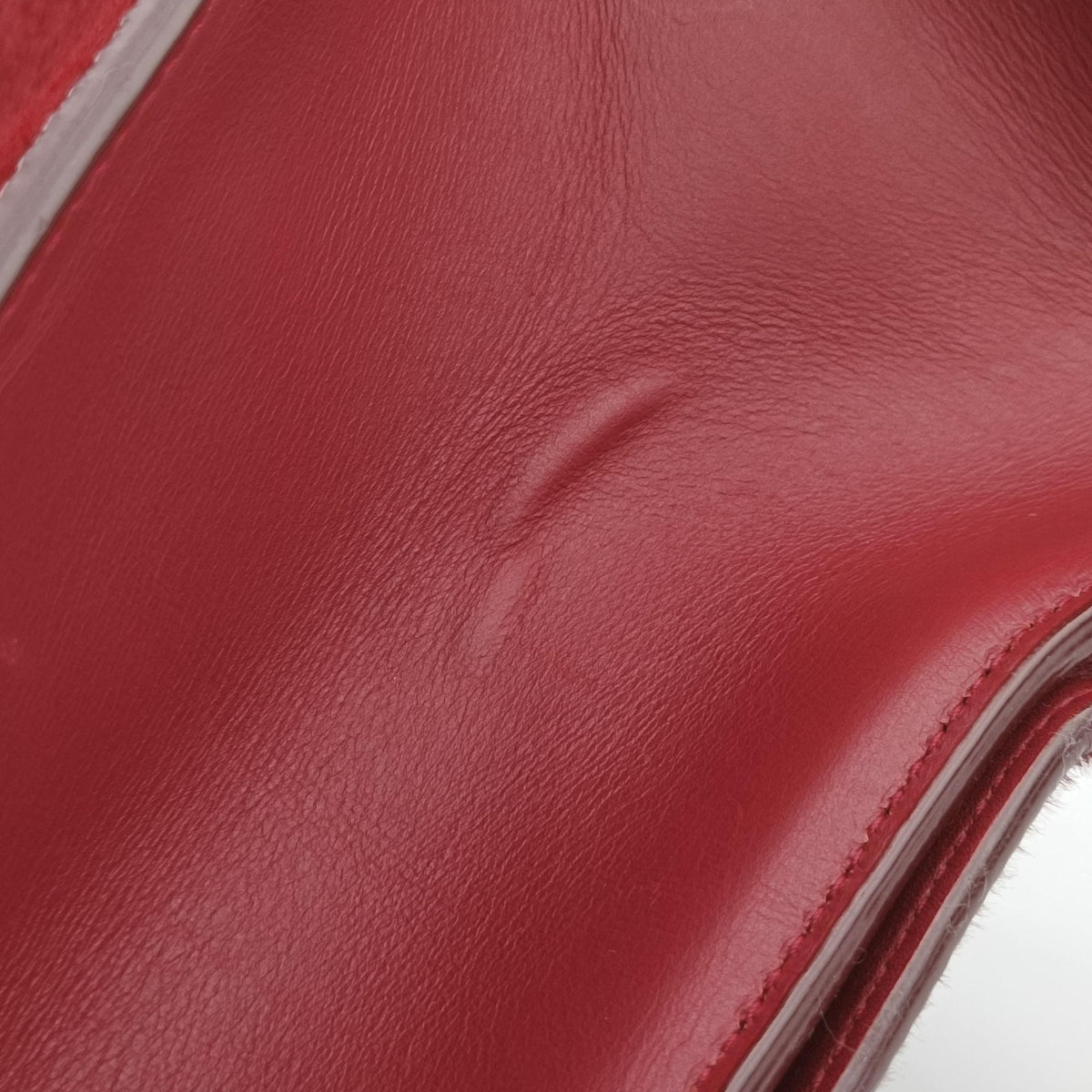 Diorever Red ponyhair 19-MA-0196ディオールエヴァー レッド ハラコ 19-MA-0196