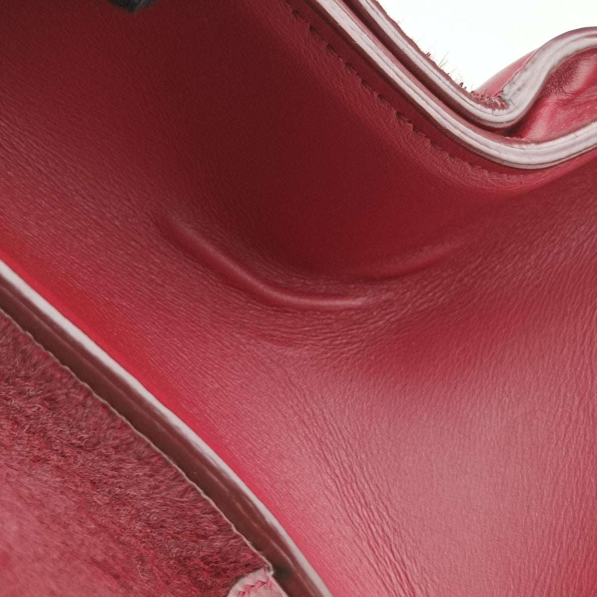 Diorever Red ponyhair 19-MA-0196ディオールエヴァー レッド ハラコ 19-MA-0196