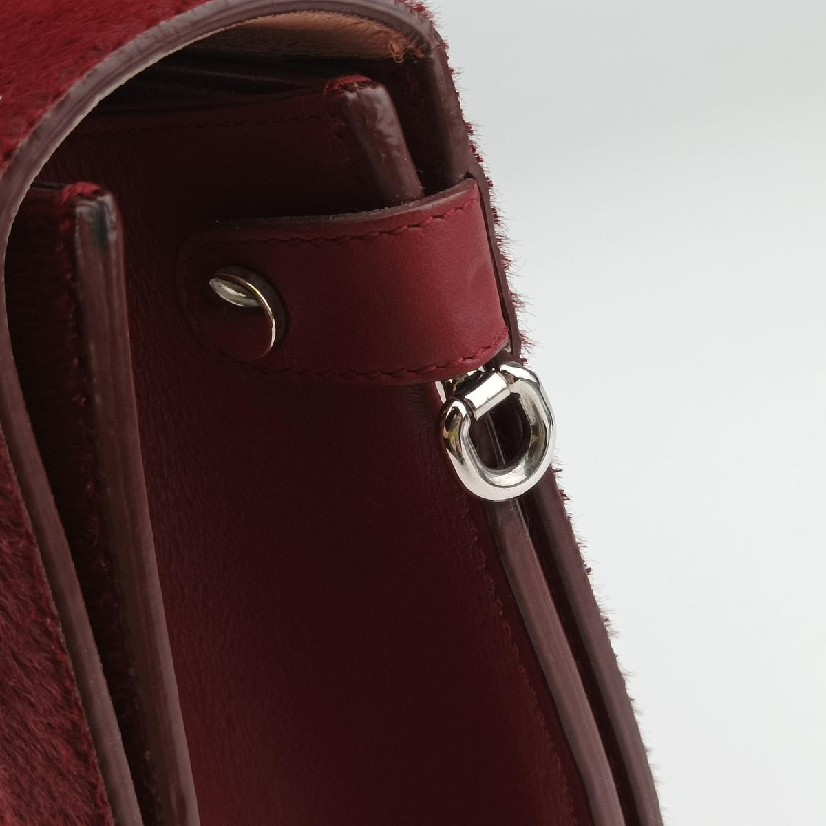 Diorever Red ponyhair 19-MA-0196ディオールエヴァー レッド ハラコ 19-MA-0196