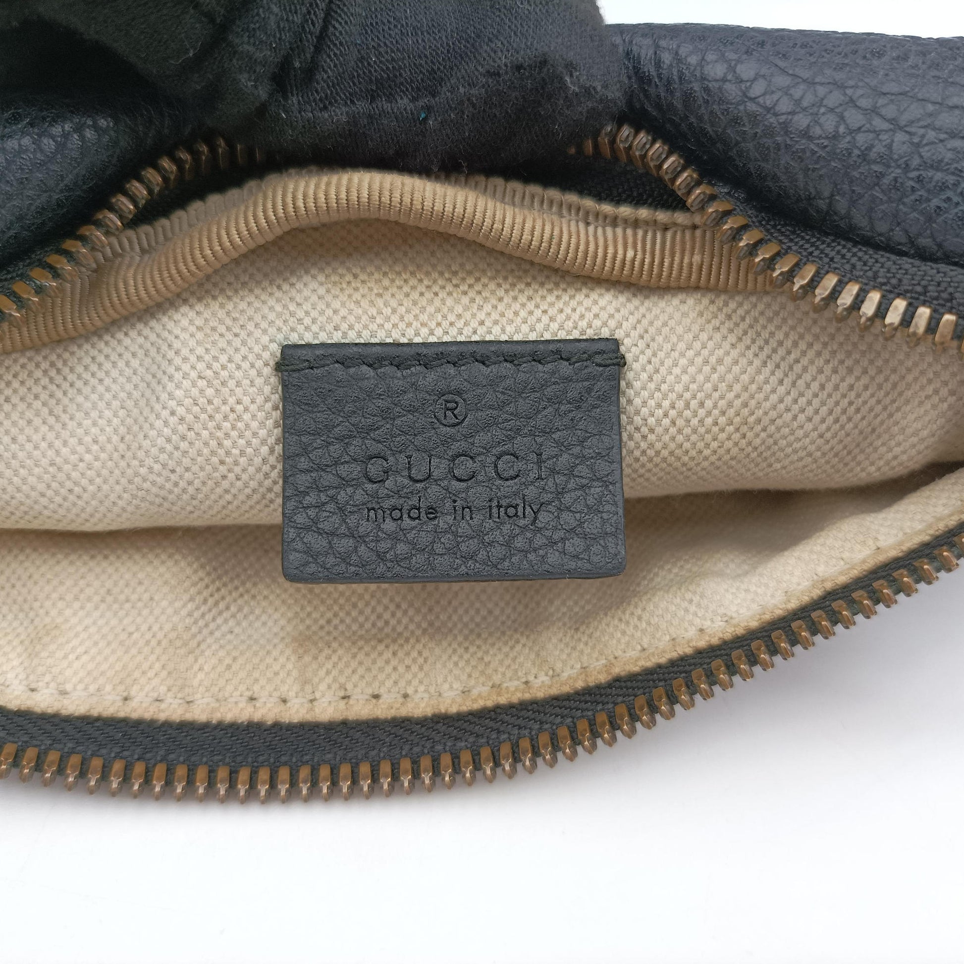 Pre-owned Gucci Print Black Leather 527792 bum bag/waist bag | stylenewstar