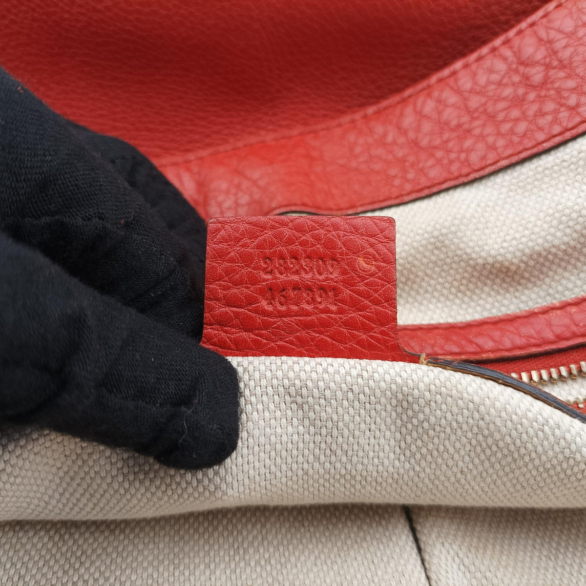 Pre-owned Gucci Soho Red Leather 282309 handbag | stylenewstar
