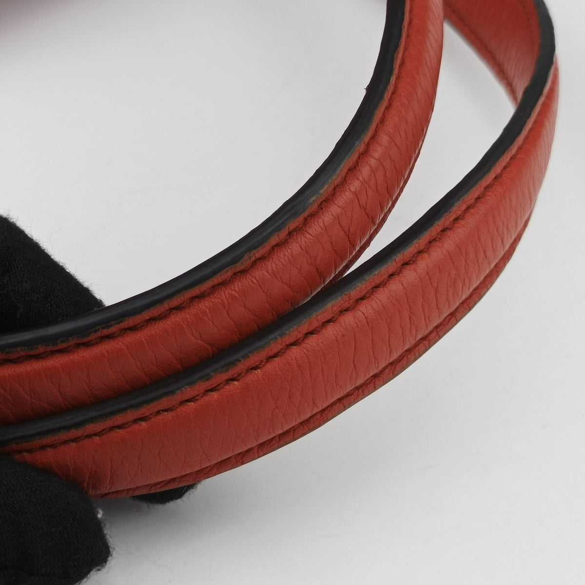 Pre-owned Gucci Soho Red Leather 282309 handbag | stylenewstar