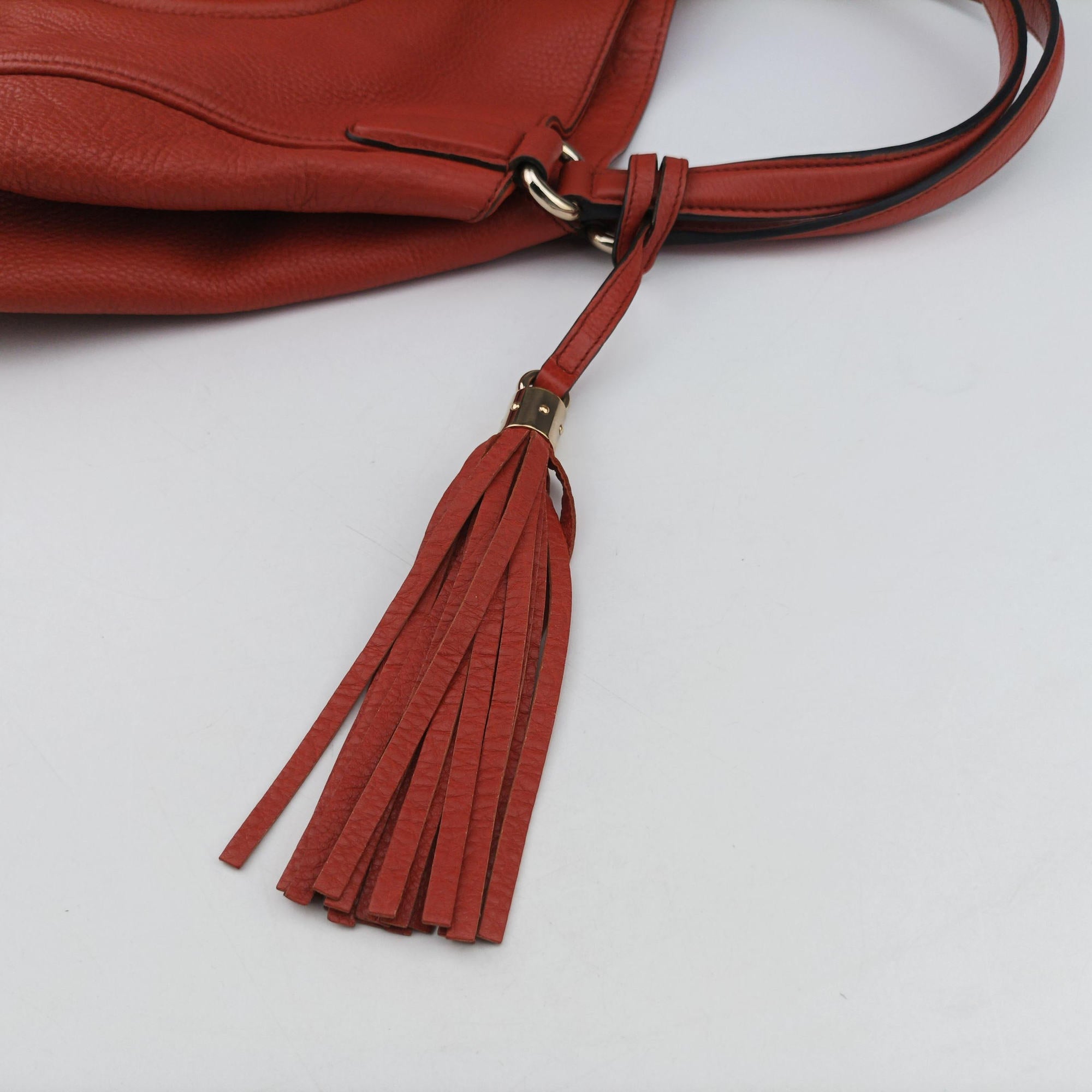 Pre-owned Gucci Soho Red Leather 282309 handbag | stylenewstar