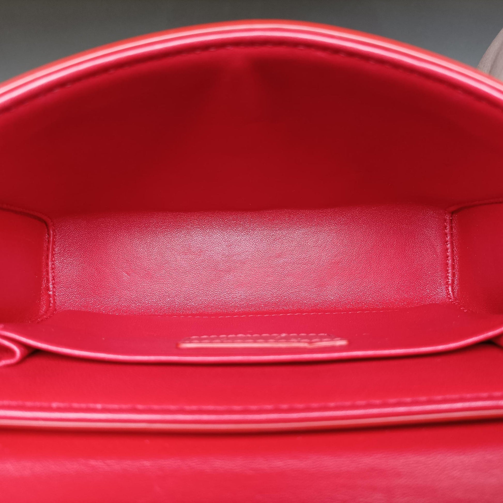 30 MONTAIGNE Red Leather 05-RU-0186 IC Chip30モンテーニュ レッド レザー 05-RU-0186 ICチップ