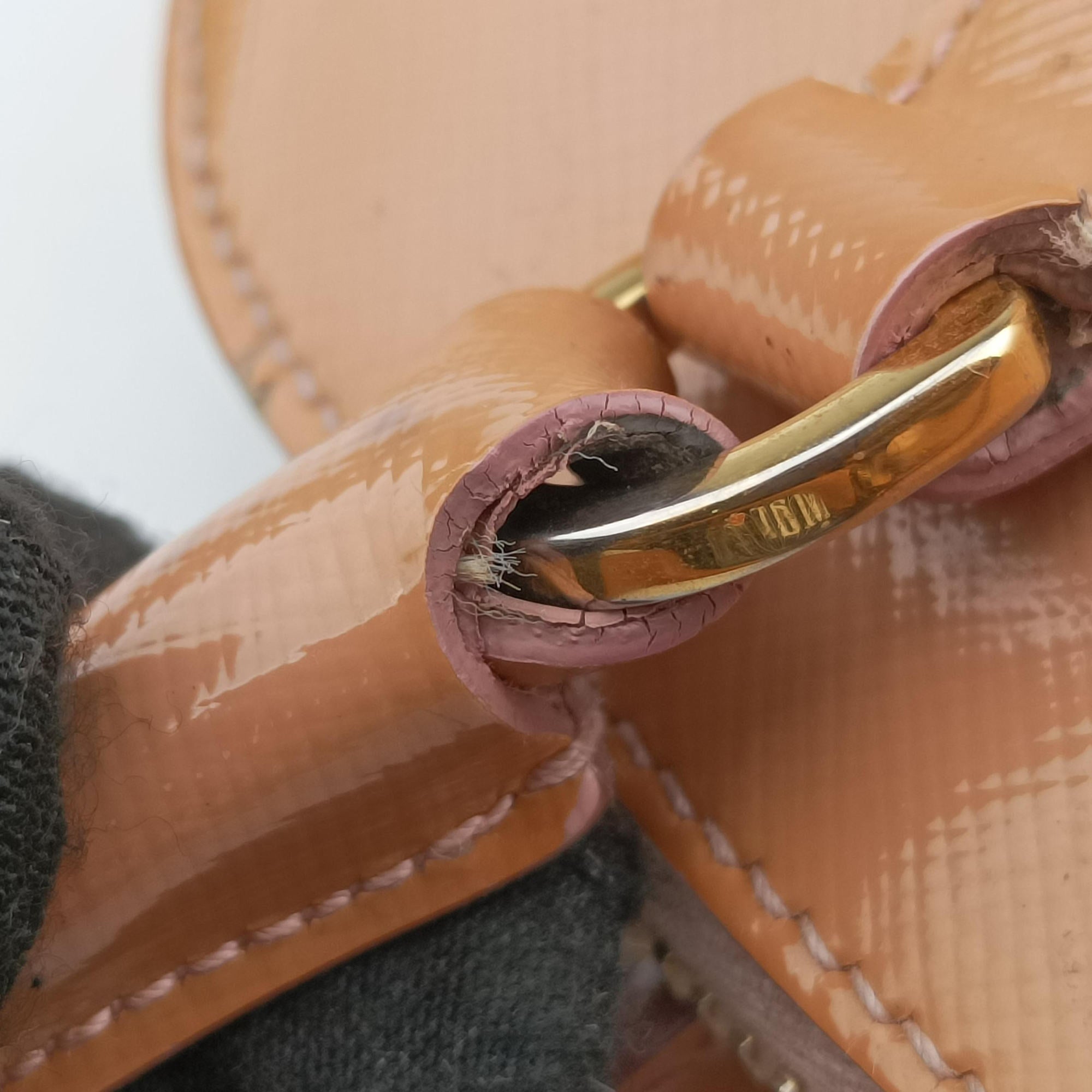 Promenade Beige SAFFIANO patent BN2567 25プロムナード ベージュ サフィアーノ パテント BN2567 25