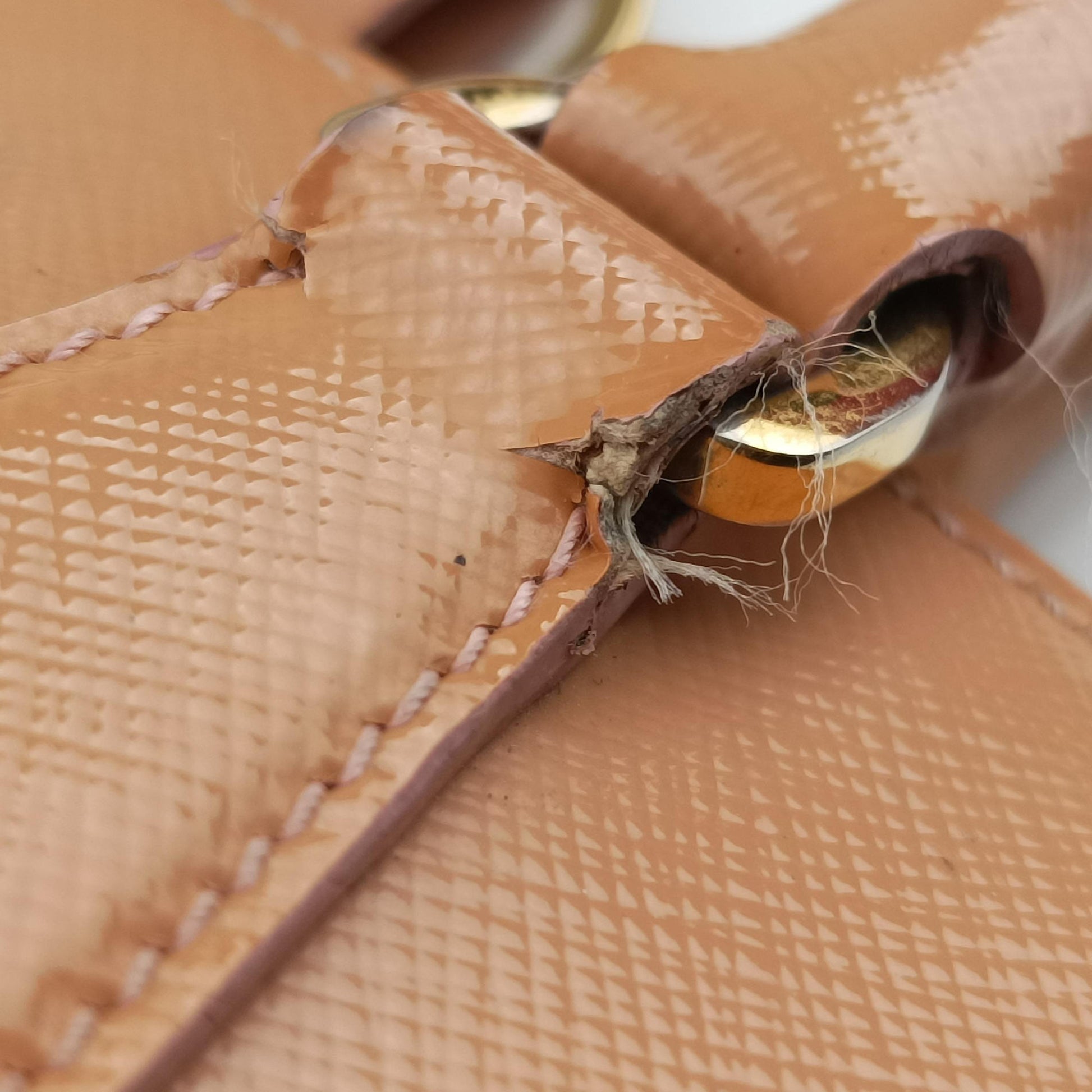 Promenade Beige SAFFIANO patent BN2567 25プロムナード ベージュ サフィアーノ パテント BN2567 25