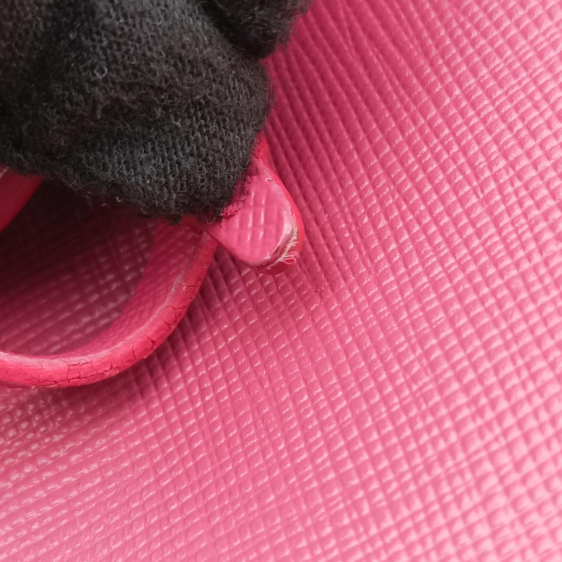 Galleria Pink SAFFIANO Leather BN1786 117ガレリア ピンク サフィアーノレザー BN1786 117