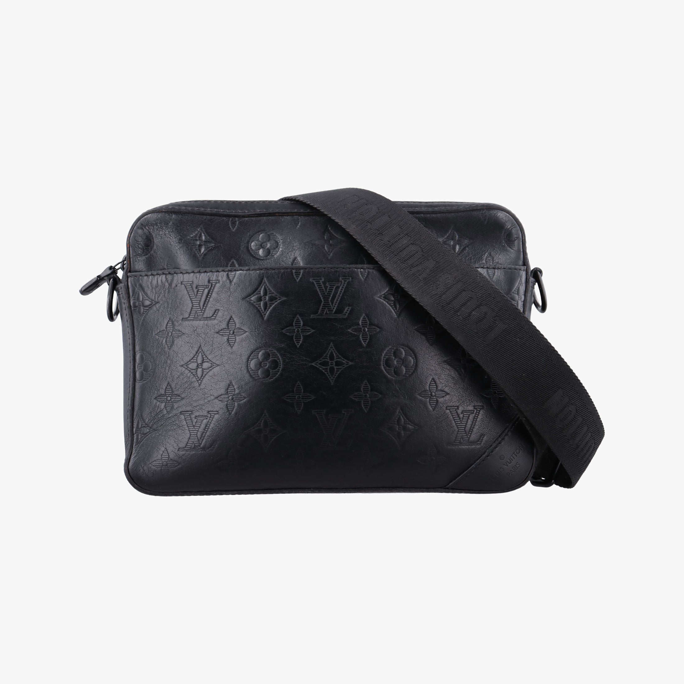 Secondhand Louis Vuitton Duo Messenger Noir Monogram Shadow M69827 shoulderbag | stylenewstar