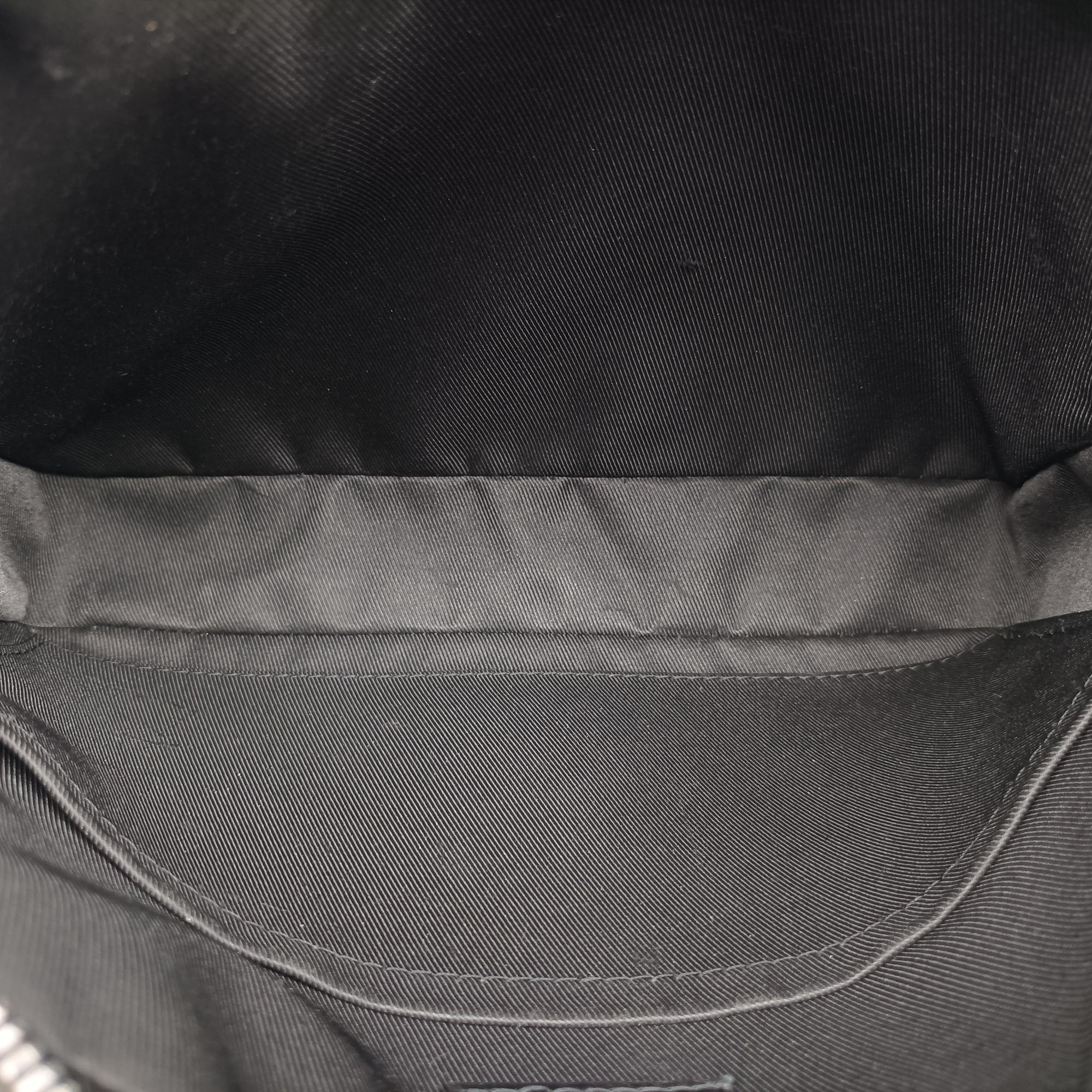Secondhand Louis Vuitton Duo Messenger Noir Monogram Shadow M69827 shoulderbag | stylenewstar