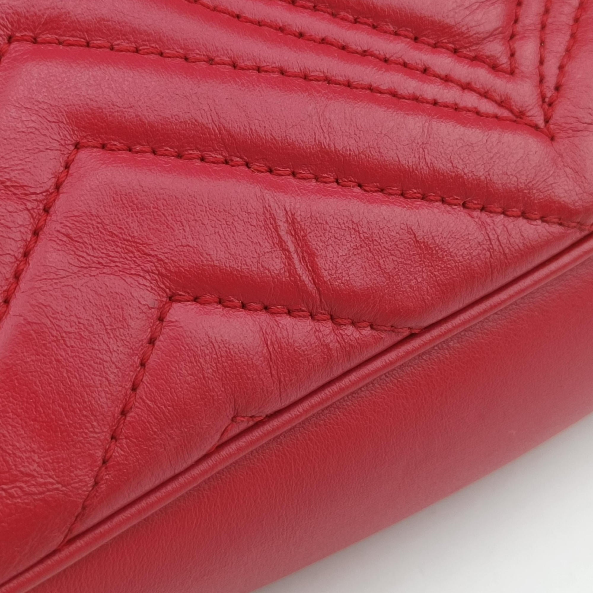 Pre-owned Gucci GG Marmont Red Leather 443497 shoulderbag | stylenewstar