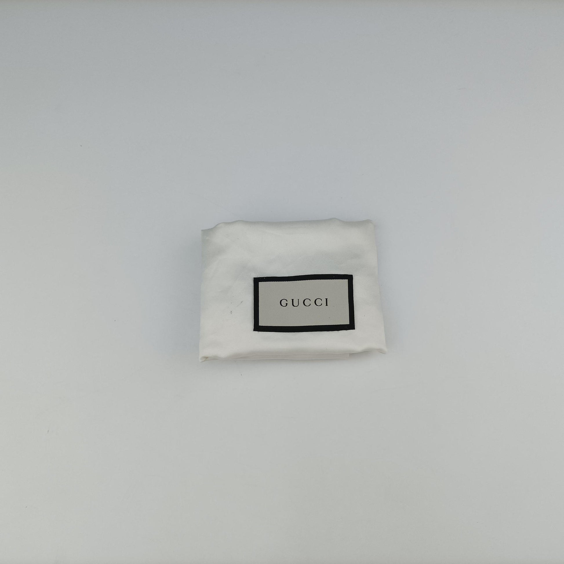 Vintage Gucci GG Marmont White Leather 447632 shoulderbag | stylenewstar