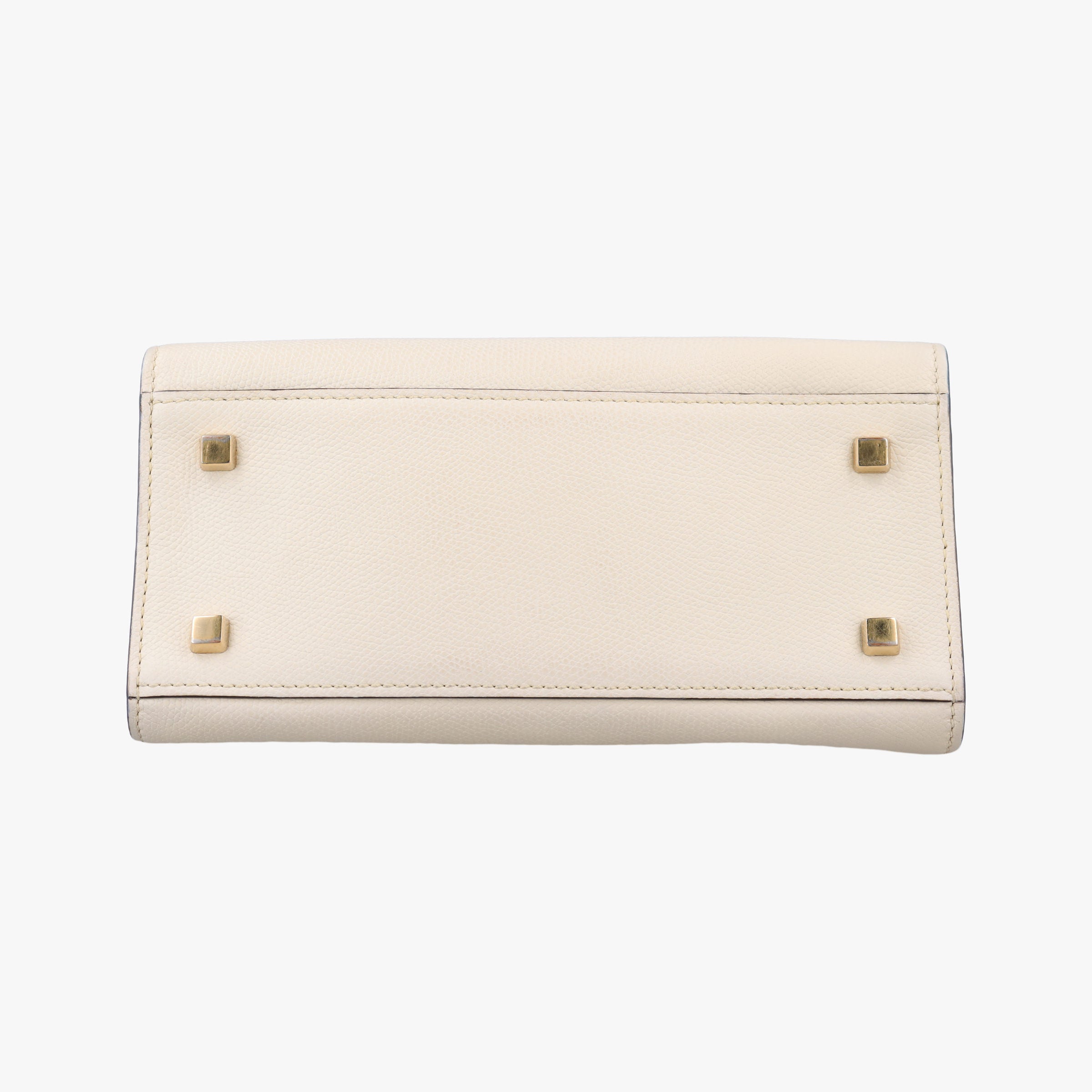Iside White Calfskin N 431666イジィデ ホワイト カーフスキン N 431666