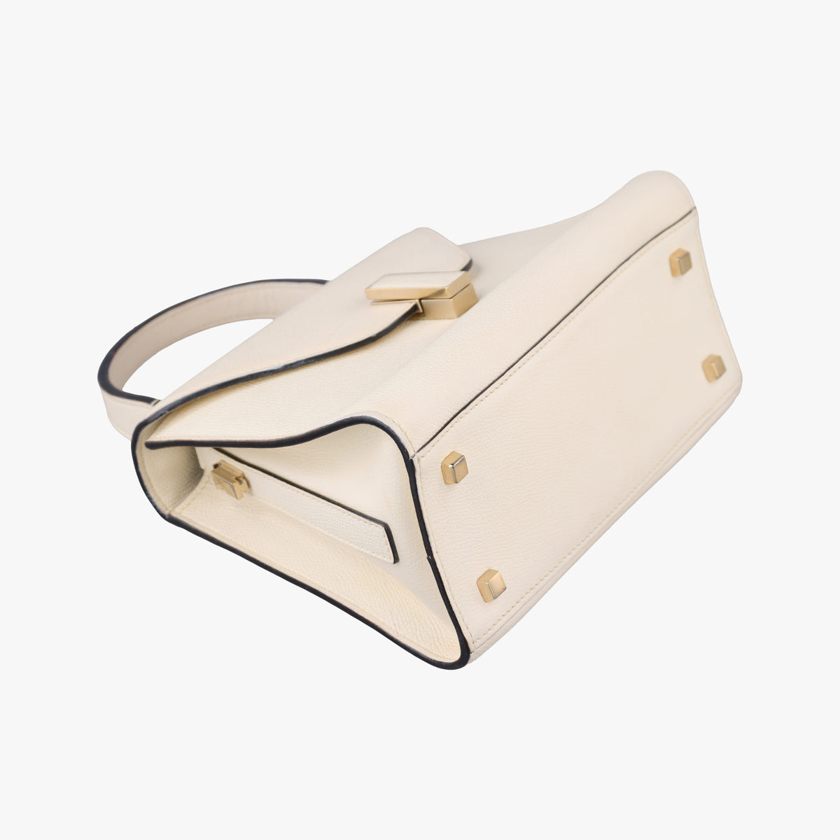 Iside White Calfskin N 431666イジィデ ホワイト カーフスキン N 431666