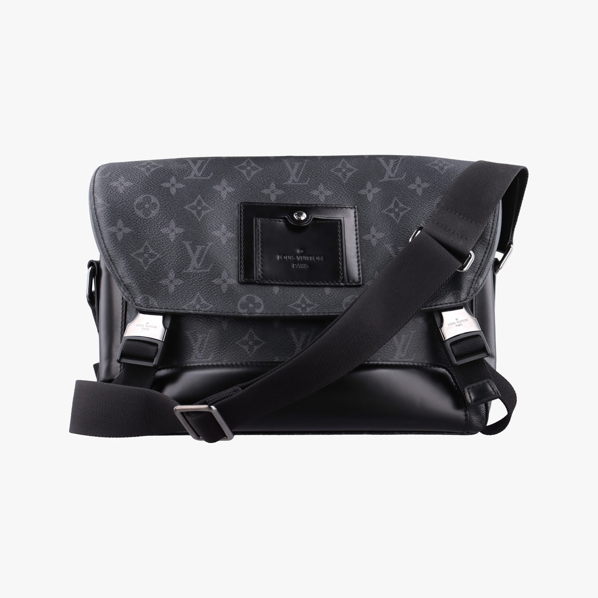 Messenger Voyage PM Noir Monogram Eclipse M40511 FO0261 IC ChipメッセンジャーヴォワヤージュPM ノワール モノグラム エクリプス M40511 FO0261 ICチップ