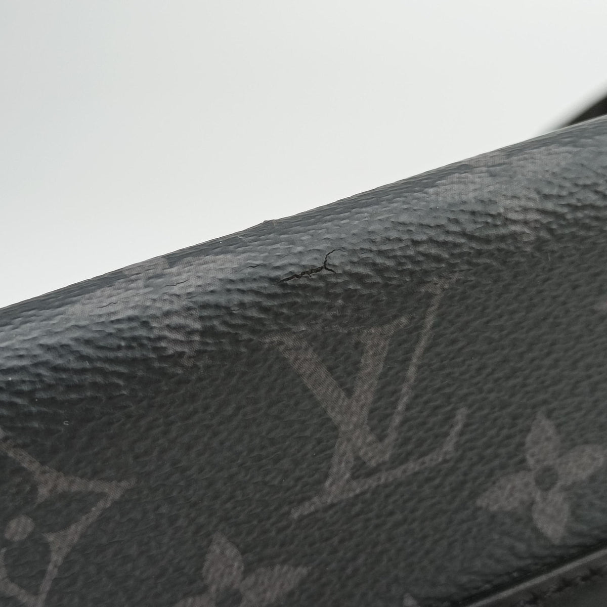 Messenger Voyage PM Noir Monogram Eclipse M40511 FO0261 IC ChipメッセンジャーヴォワヤージュPM ノワール モノグラム エクリプス M40511 FO0261 ICチップ