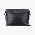 Messenger Voyage PM Noir Monogram Eclipse M40511 FO0261 IC ChipメッセンジャーヴォワヤージュPM ノワール モノグラム エクリプス M40511 FO0261 ICチップ