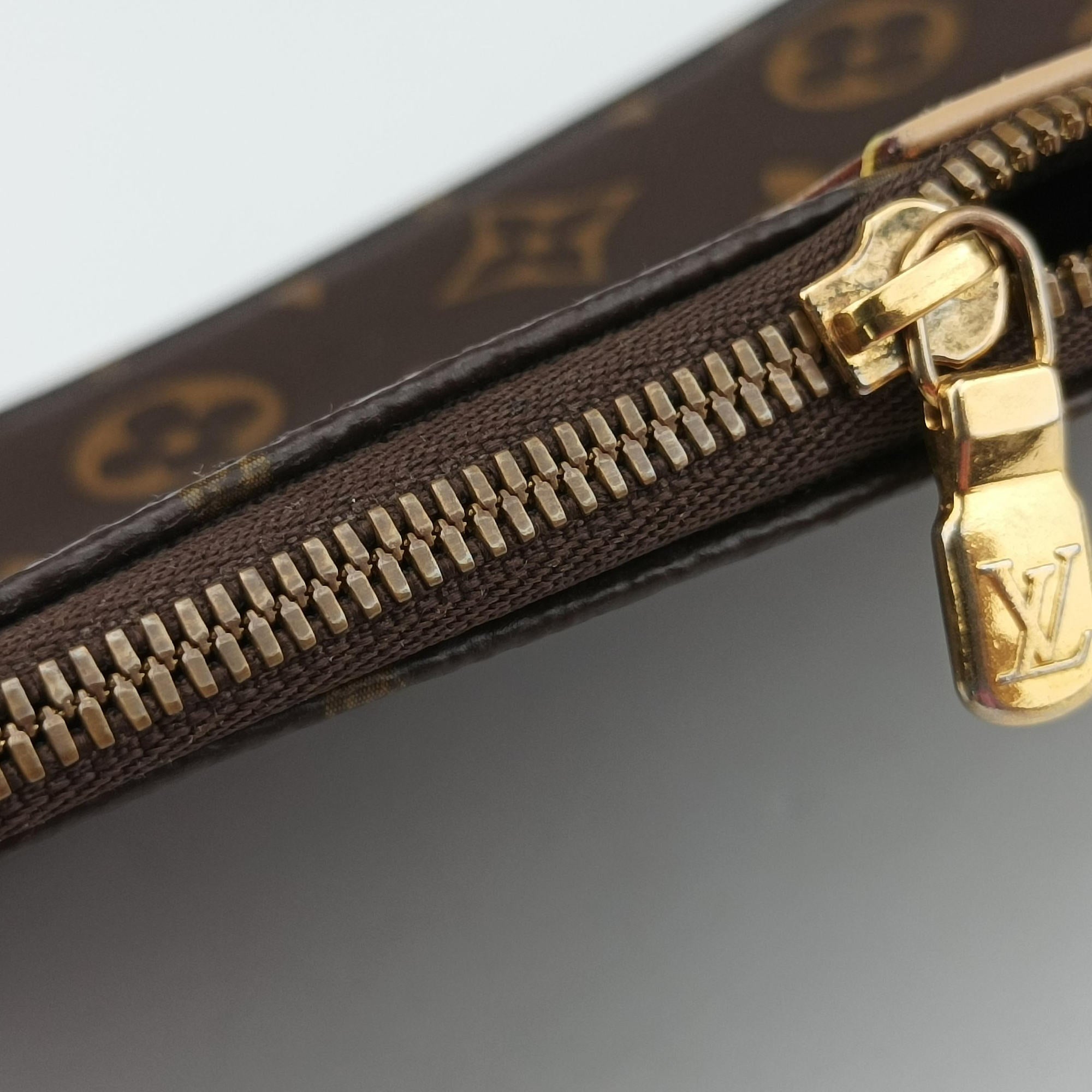Multi Pochette Accessoir brown×khaki Monogram Canvas M44813 RI0241ミュルティ ポシェット アクセソワール モノグラム/ブラウン×カーキ モノグラムキャンバス M44813 RI0241