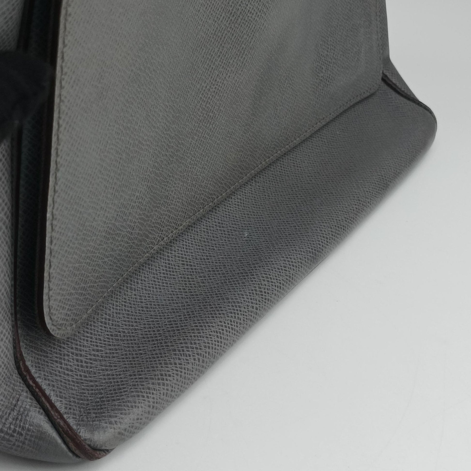 Pre-owned Louis Vuitton Roman MM Gracie Taiga M32623 shoulderbag | stylenewstar