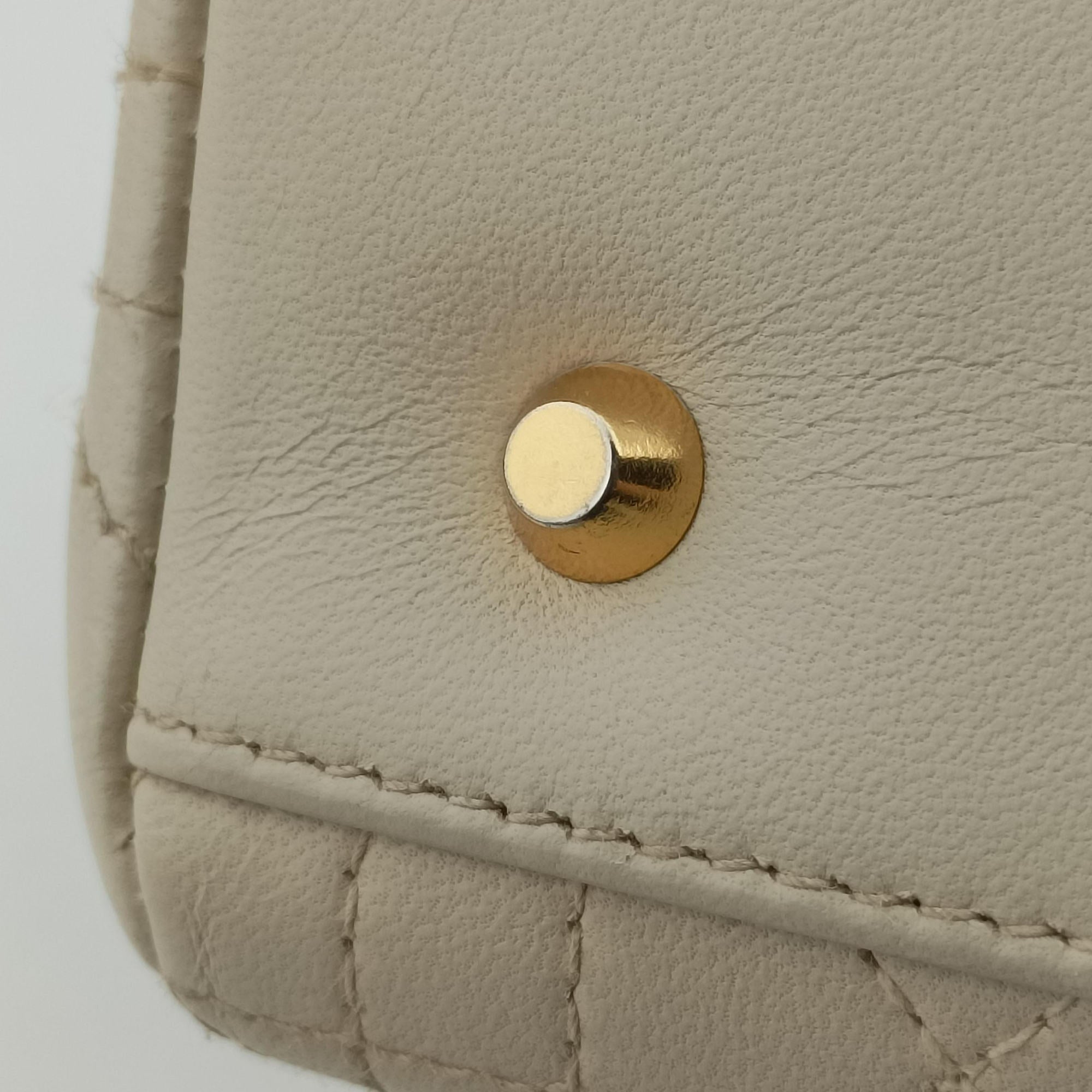 Lady Dior White lambskin MA-1927レディディオール ホワイト ラムスキン MA-1927