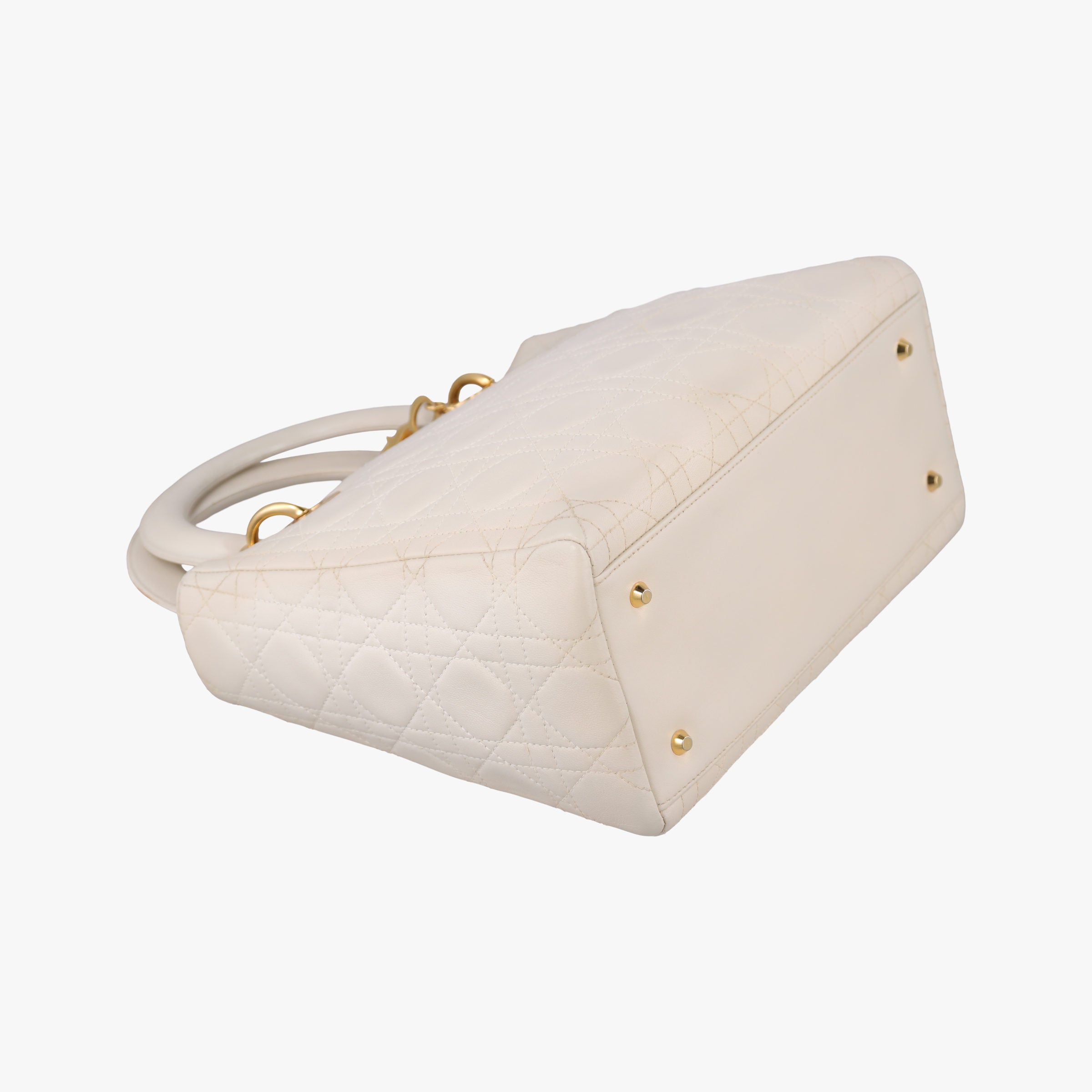 Lady Dior White lambskin MA-1927レディディオール ホワイト ラムスキン MA-1927