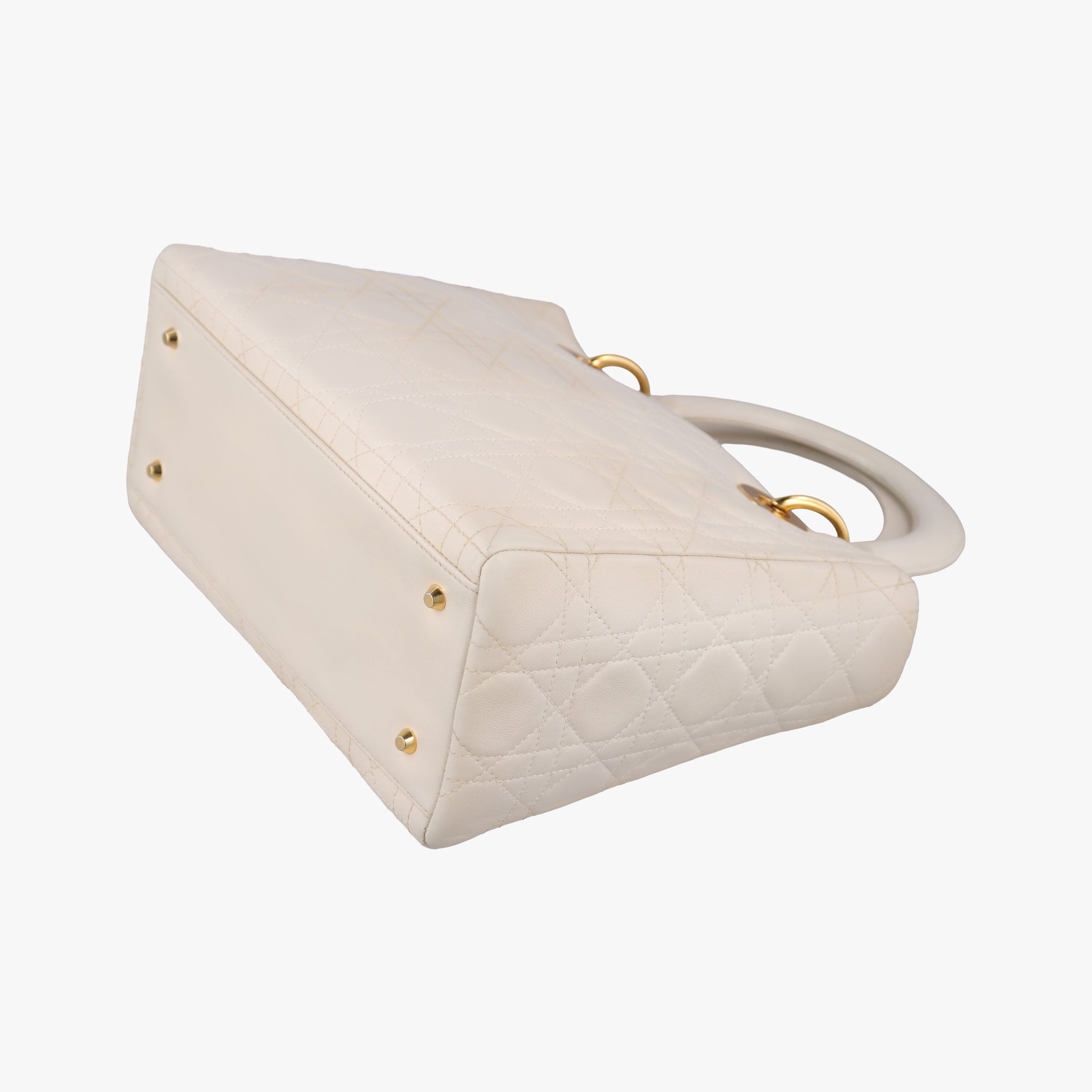 Lady Dior White lambskin MA-1927レディディオール ホワイト ラムスキン MA-1927