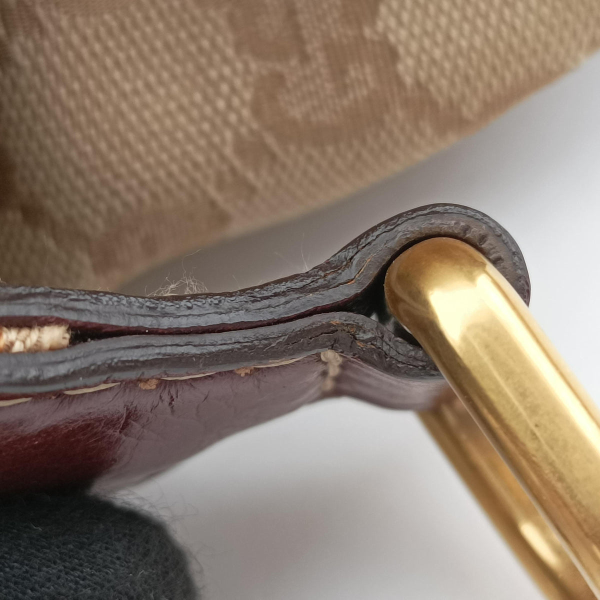 Pre-owned Gucci Sukey Beige × Brownish Red GG canvas×leatherGG 189893 handbag | stylenewstar