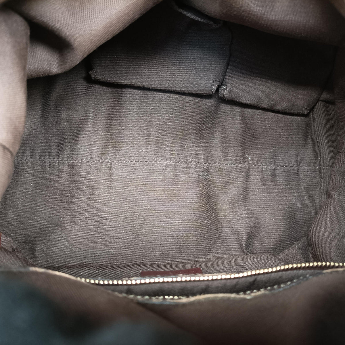 Pre-owned Gucci Sukey Beige × Brownish Red GG canvas×leatherGG 189893 handbag | stylenewstar
