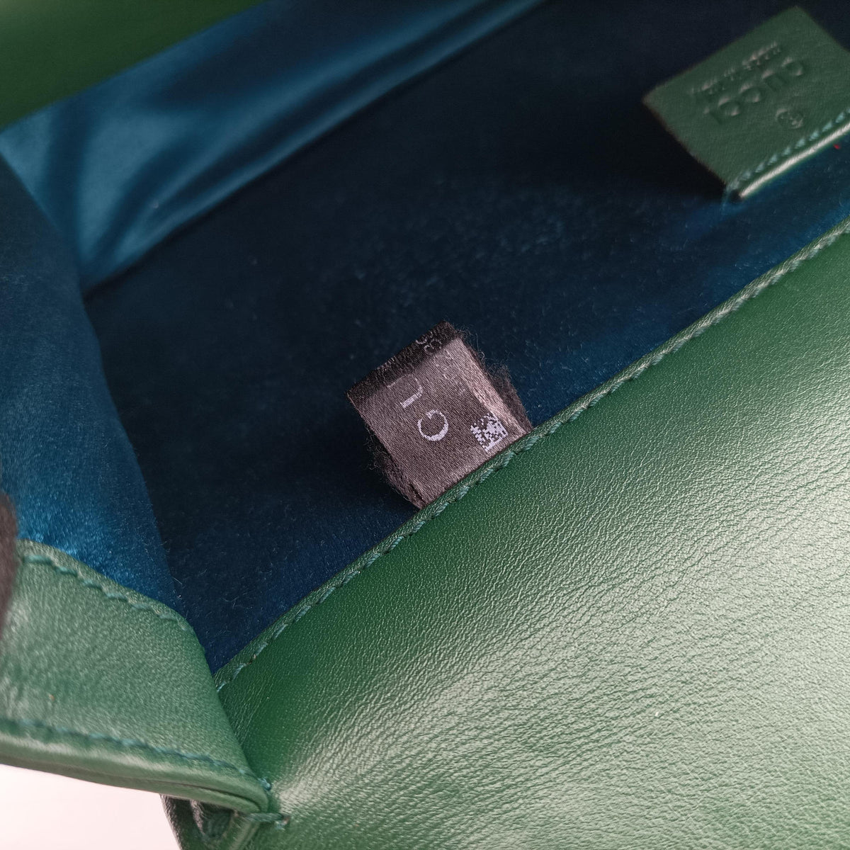Dionysus Green velour 499623 H023956694デュオニソス グリーン ベロア 499623 H023956694