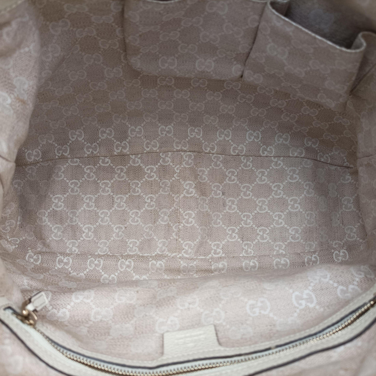 Vintage Gucci Bamboo White Leather 282315 shoulderbag | stylenewstar