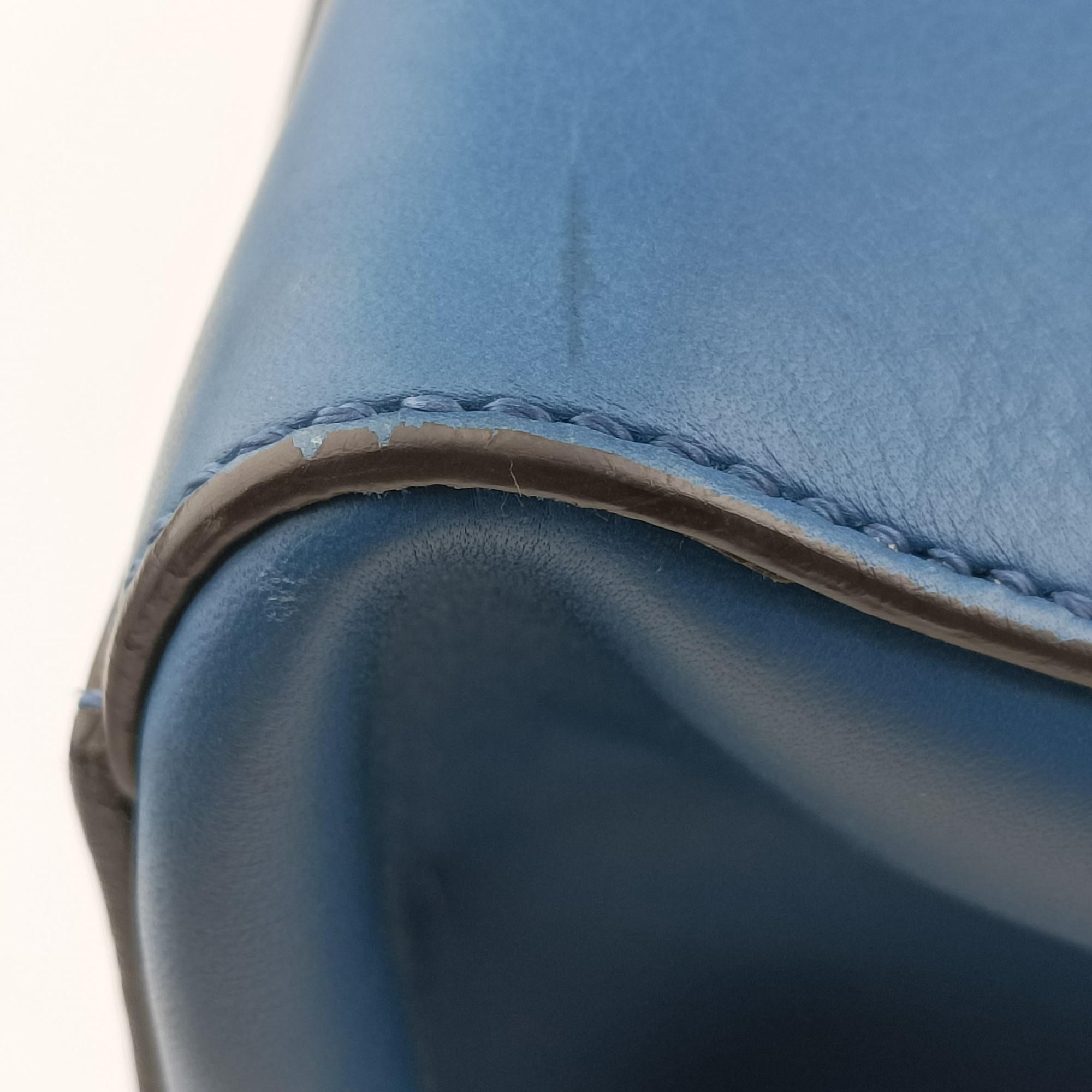 Troisjours Navy × Blue Leather 8BH272 8BH272-N5T 148-2516トロワジュール ネイビー × ブルー レザー 8BH272 8BH272-N5T 148-2516