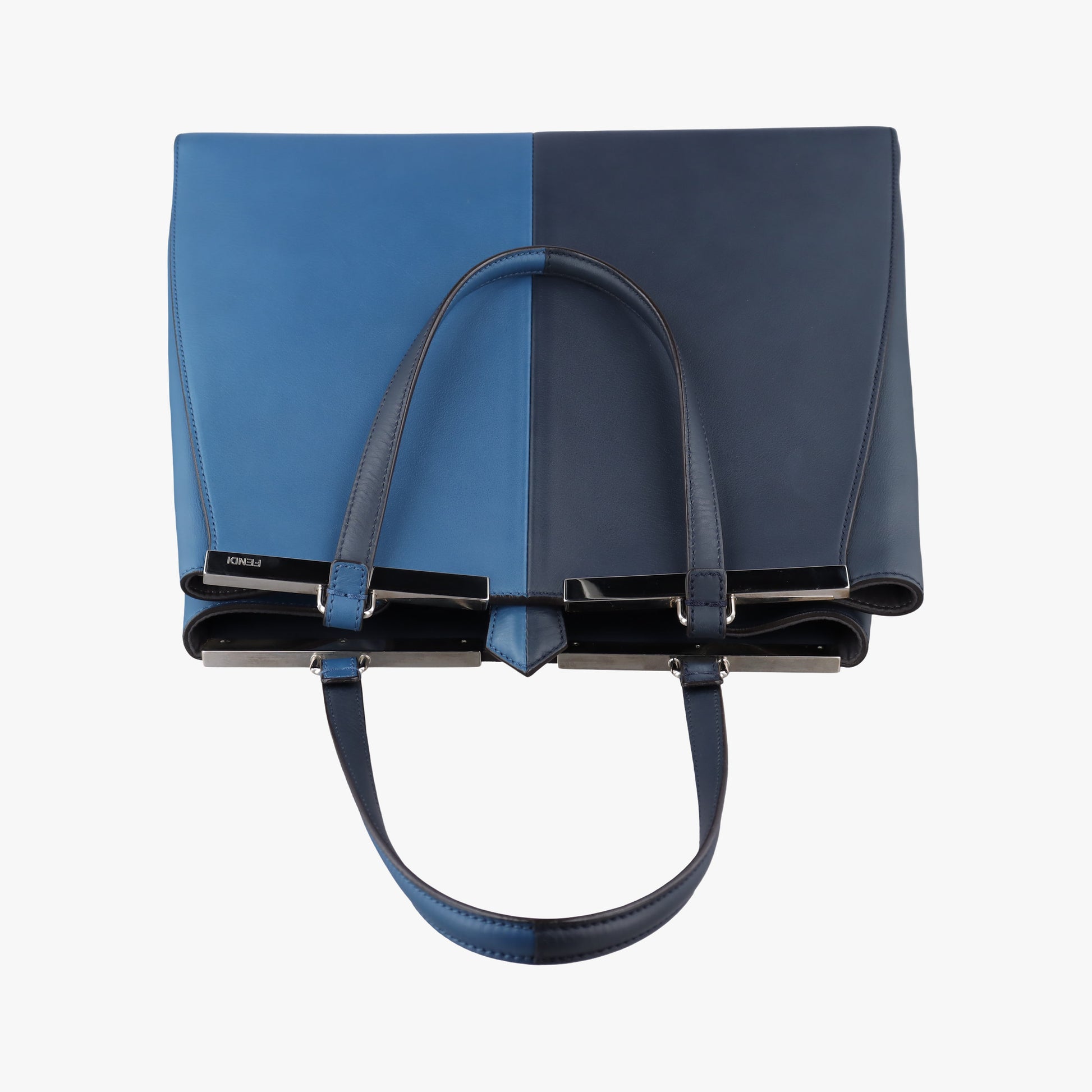 Troisjours Navy × Blue Leather 8BH272 8BH272-N5T 148-2516トロワジュール ネイビー × ブルー レザー 8BH272 8BH272-N5T 148-2516