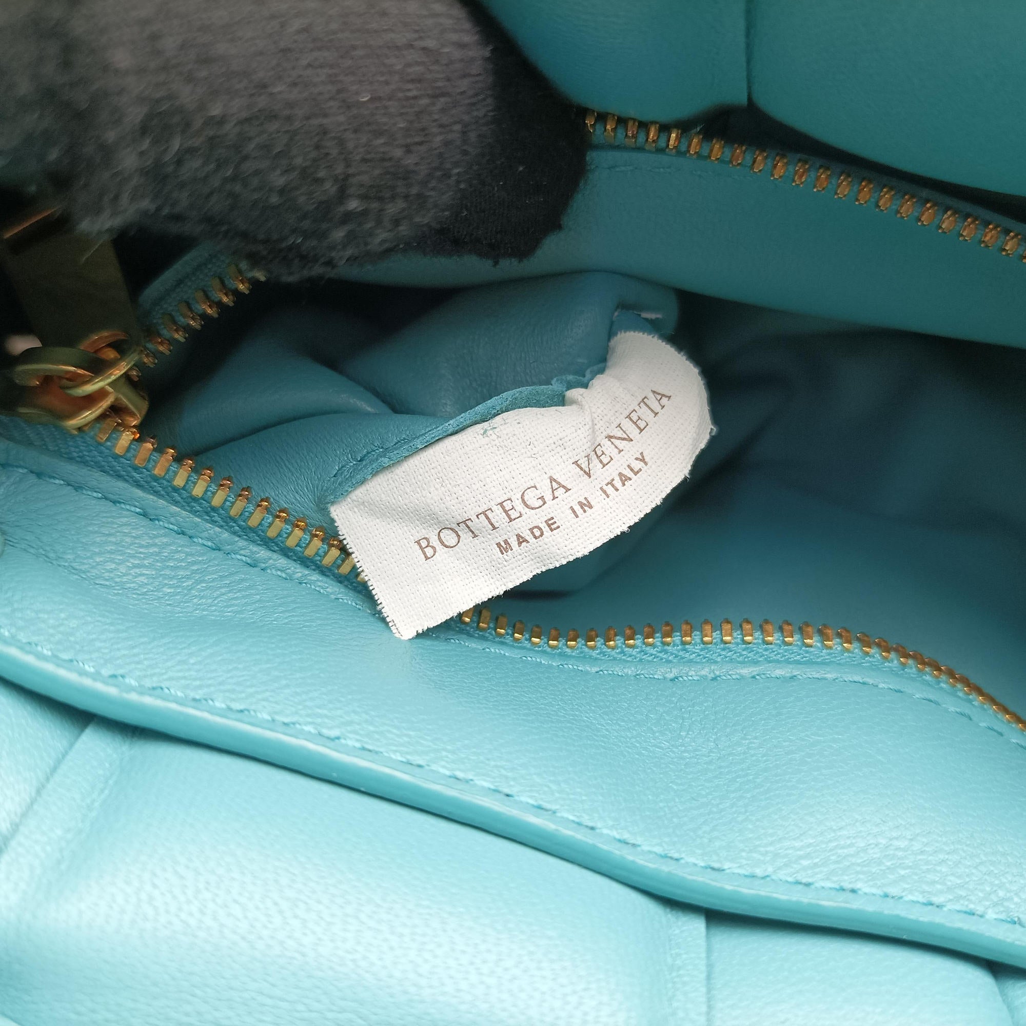 The Chain Cassette Blue lambskin B08534399U IC Chipザ チェーン カセット ブルー ラムスキン B08534399U ICチップ