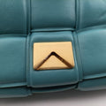 The Chain Cassette Blue lambskin B08534399U IC Chipザ チェーン カセット ブルー ラムスキン B08534399U ICチップ