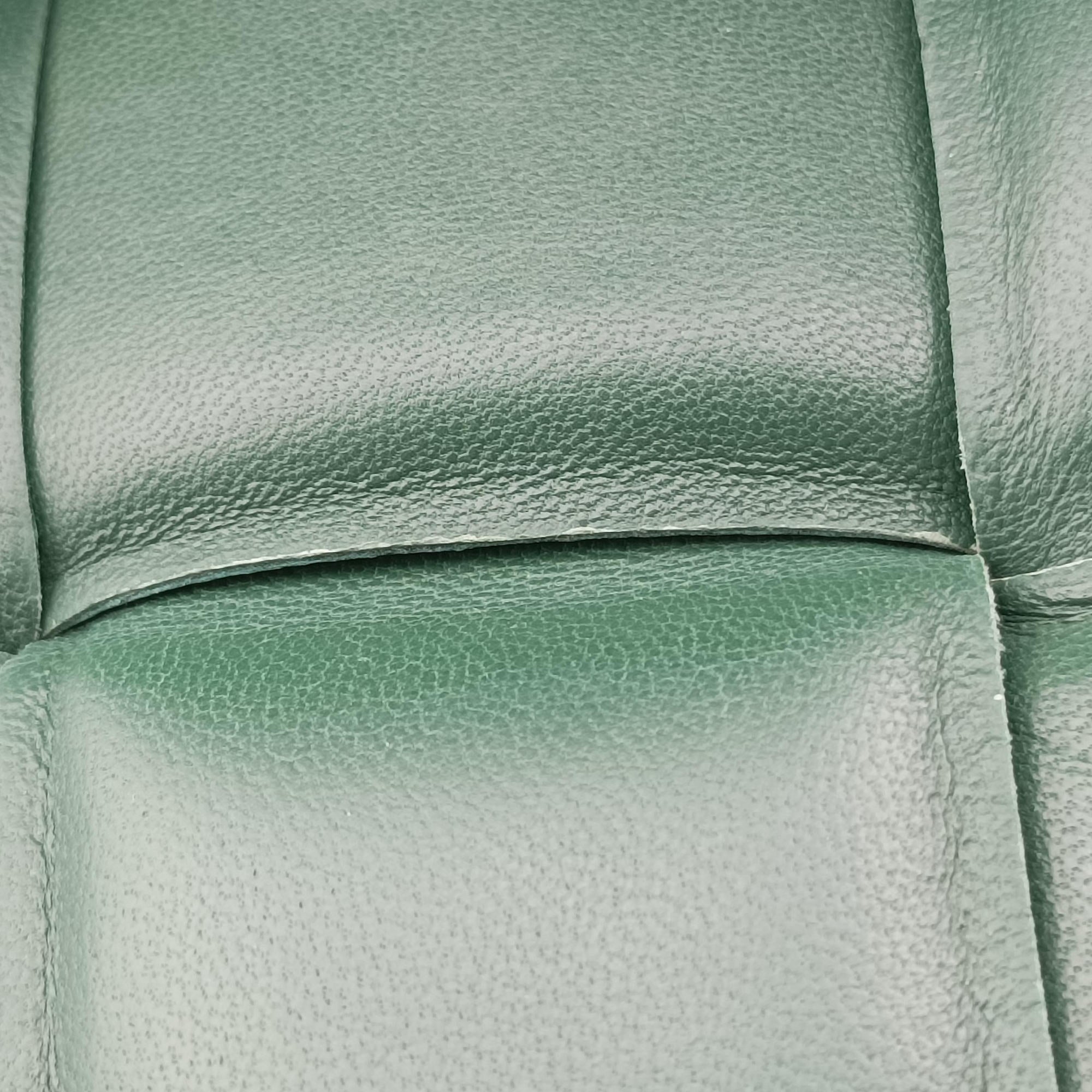 Padded CASSETTE Green lambskin B09673694Cパデッド カセット グリーン ラムスキン B09673694C