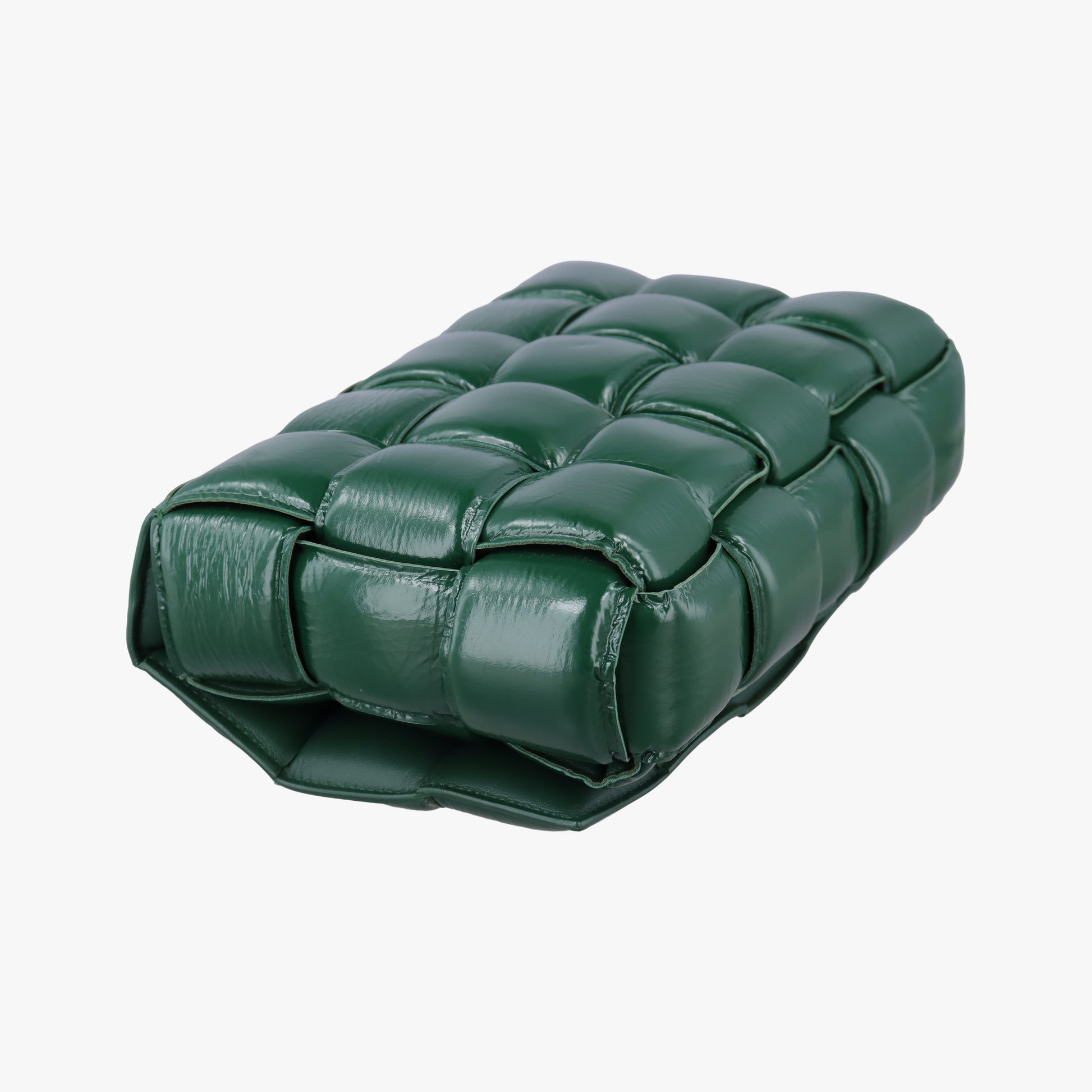 Padded CASSETTE Green lambskin B09673694Cパデッド カセット グリーン ラムスキン B09673694C
