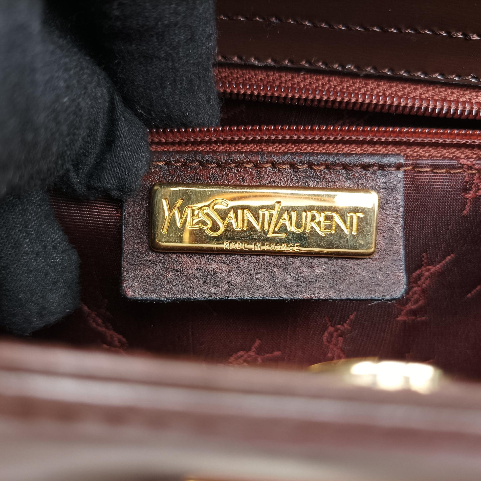 VintageBordeauxLeatherヴィンテージボルドーレザー