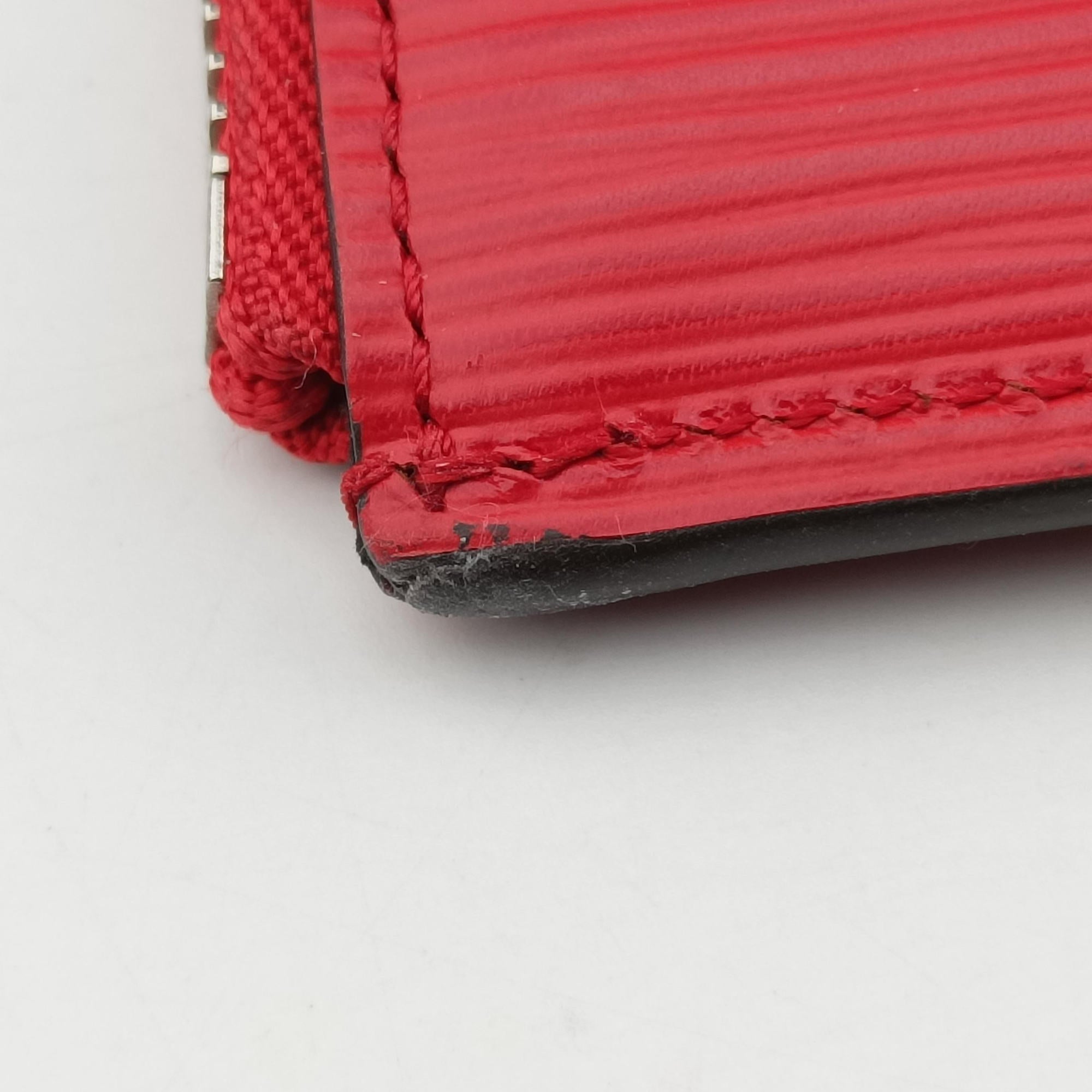 Pochette Jour GM Supreme Collaboration ROUGE×white epi M67722 TJ2127ポシェット ジュール GM シュプリーム コラボ ルージュ×ホワイト エピ M67722 TJ2127