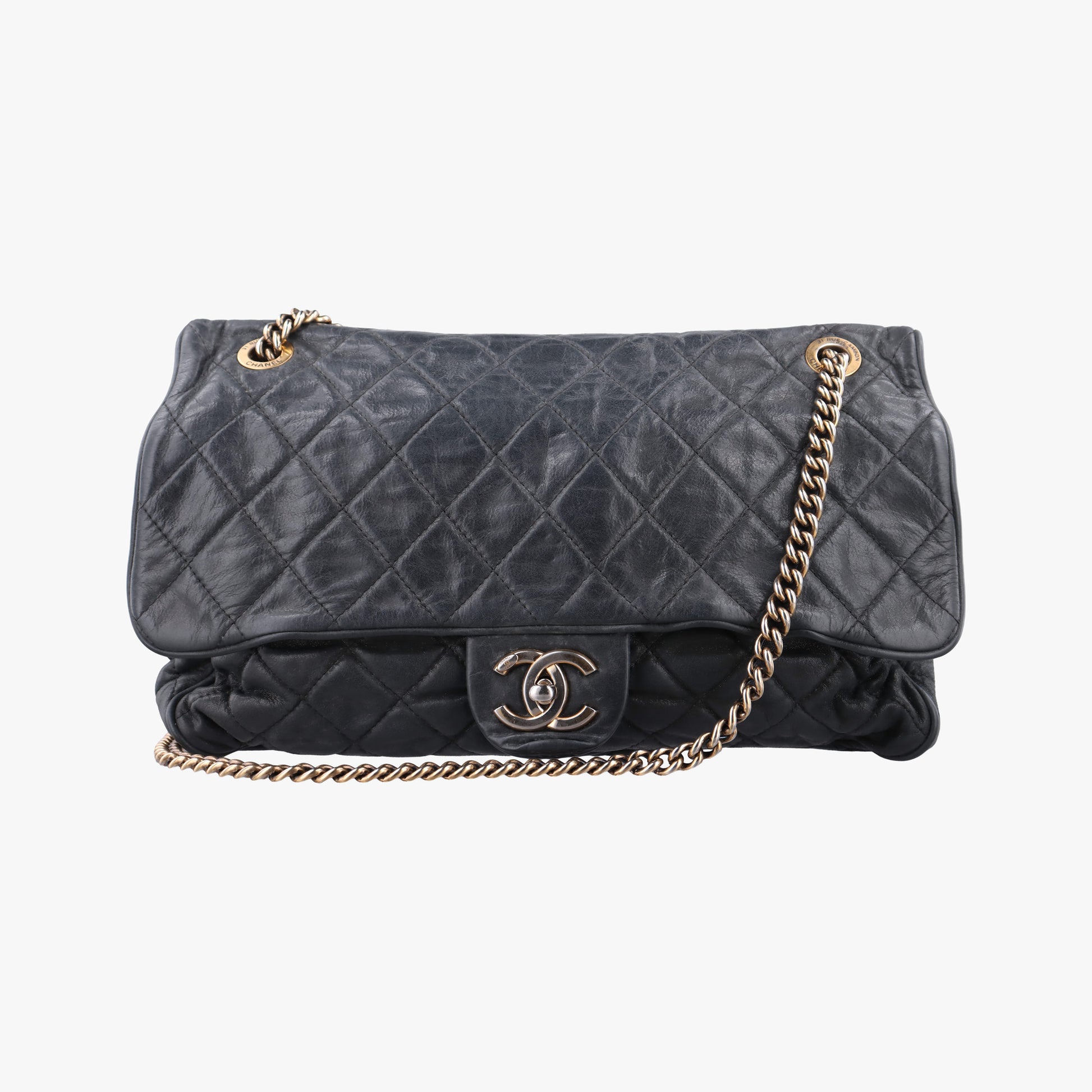 Pre-owned Chanel Matelasse coco mark Black Leather A67374 shoulderbag | stylenewstar