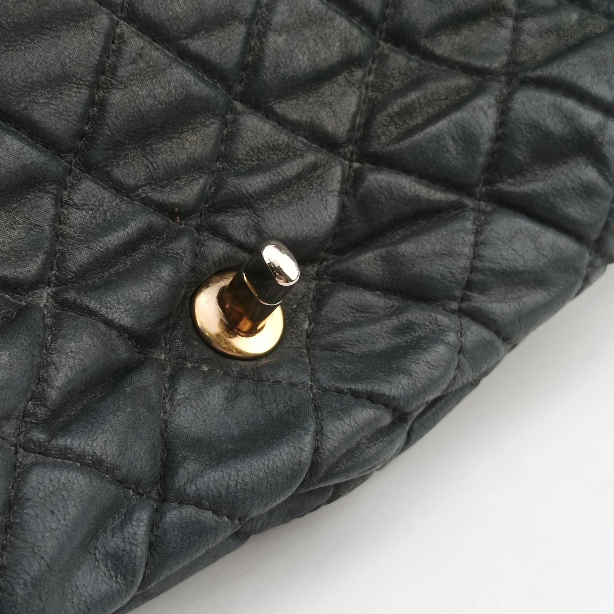 Pre-owned Chanel Matelasse coco mark Black Leather A67374 shoulderbag | stylenewstar