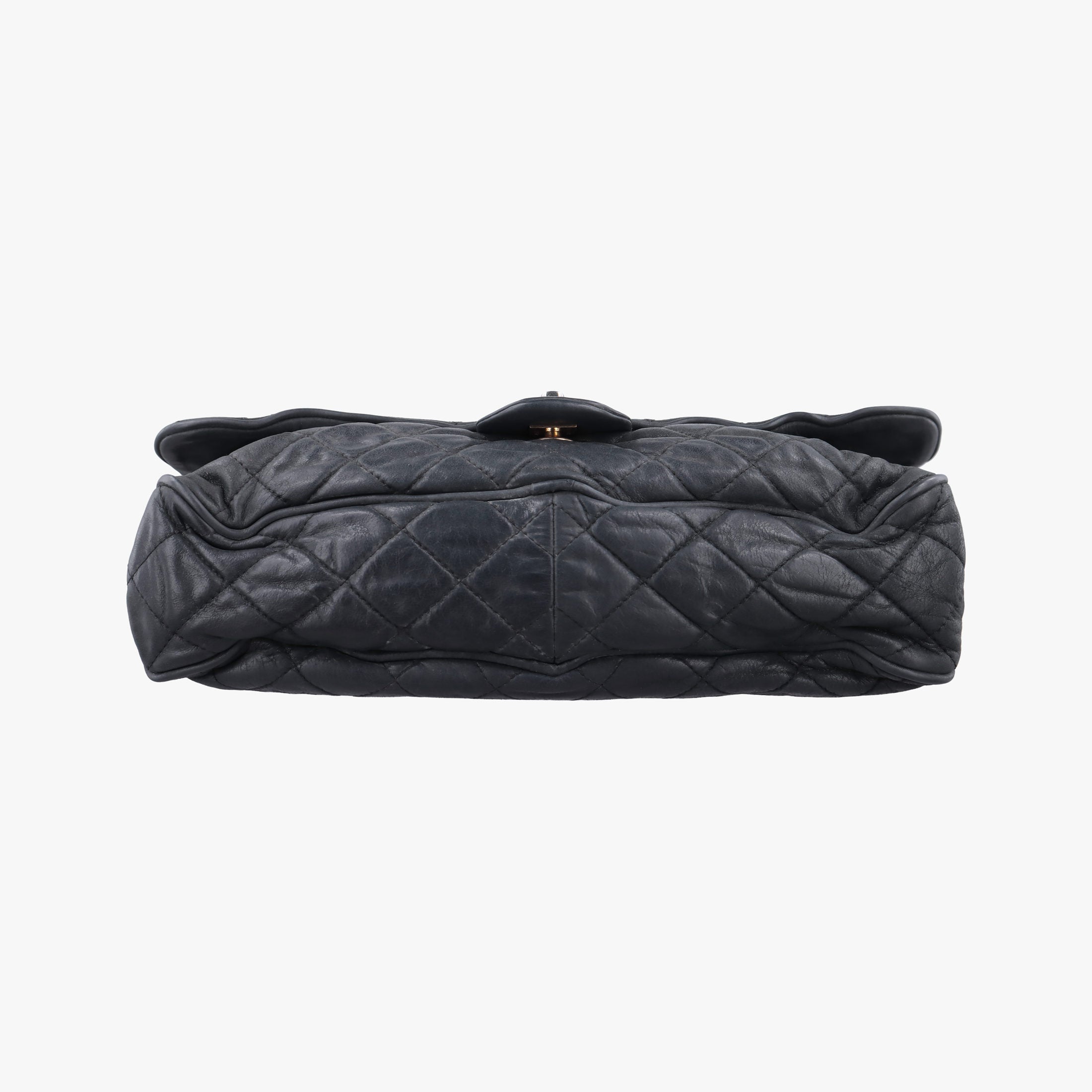 Pre-owned Chanel Matelasse coco mark Black Leather A67374 shoulderbag | stylenewstar