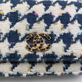 Chanel 19 WOC Houndstooth White × Navy fabric AP0957 31002556シャネル19 フラップ 千鳥格子 ホワイト×ネイビー ファブリック AP0957 31002556