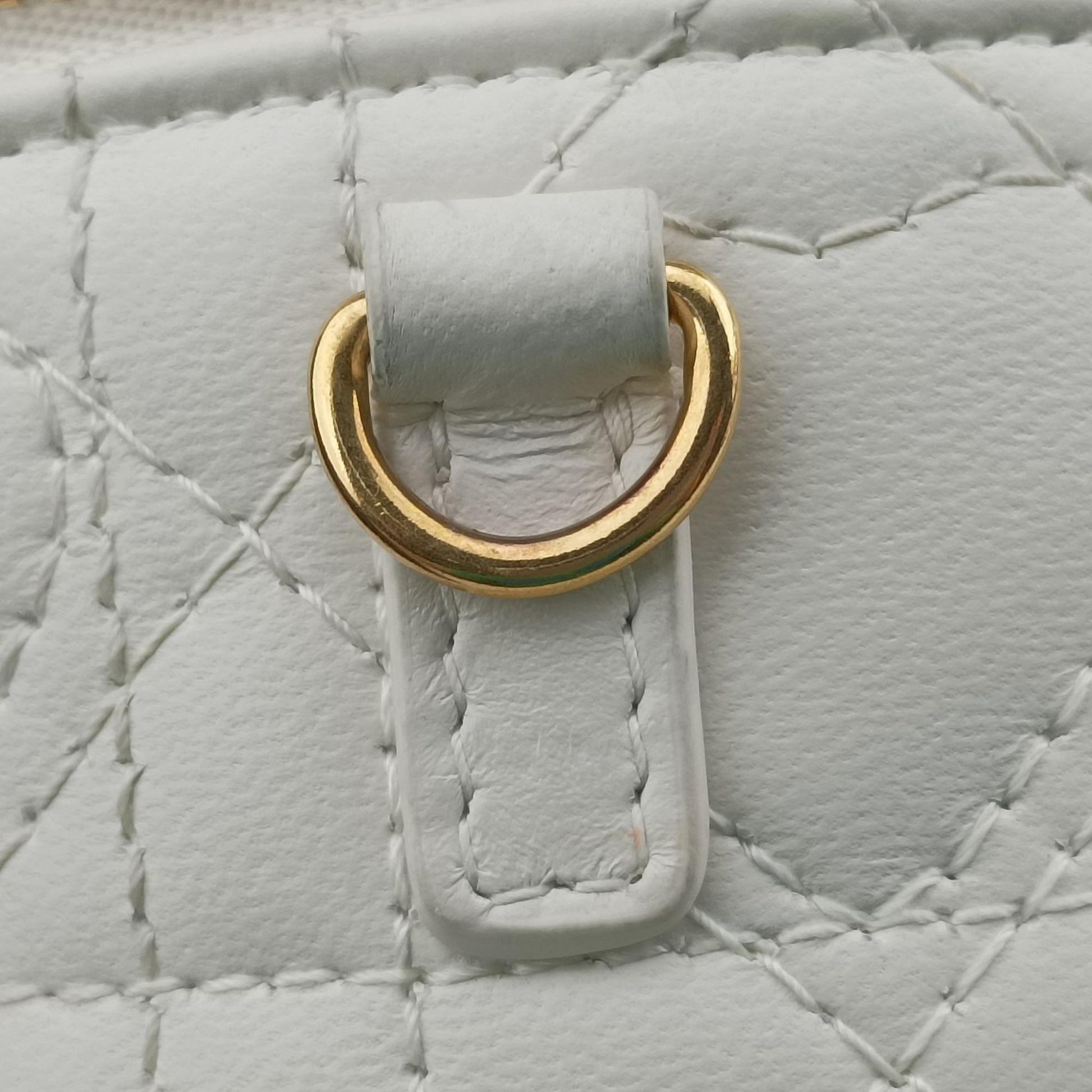 Dioramour Dior Caro Heart Micro Vanity Case White Lambskin 56-MA-0234ディオールアムール ディオール カロ ハート マイクロヴァニティ ホワイト ラムスキン 56-MA-0234