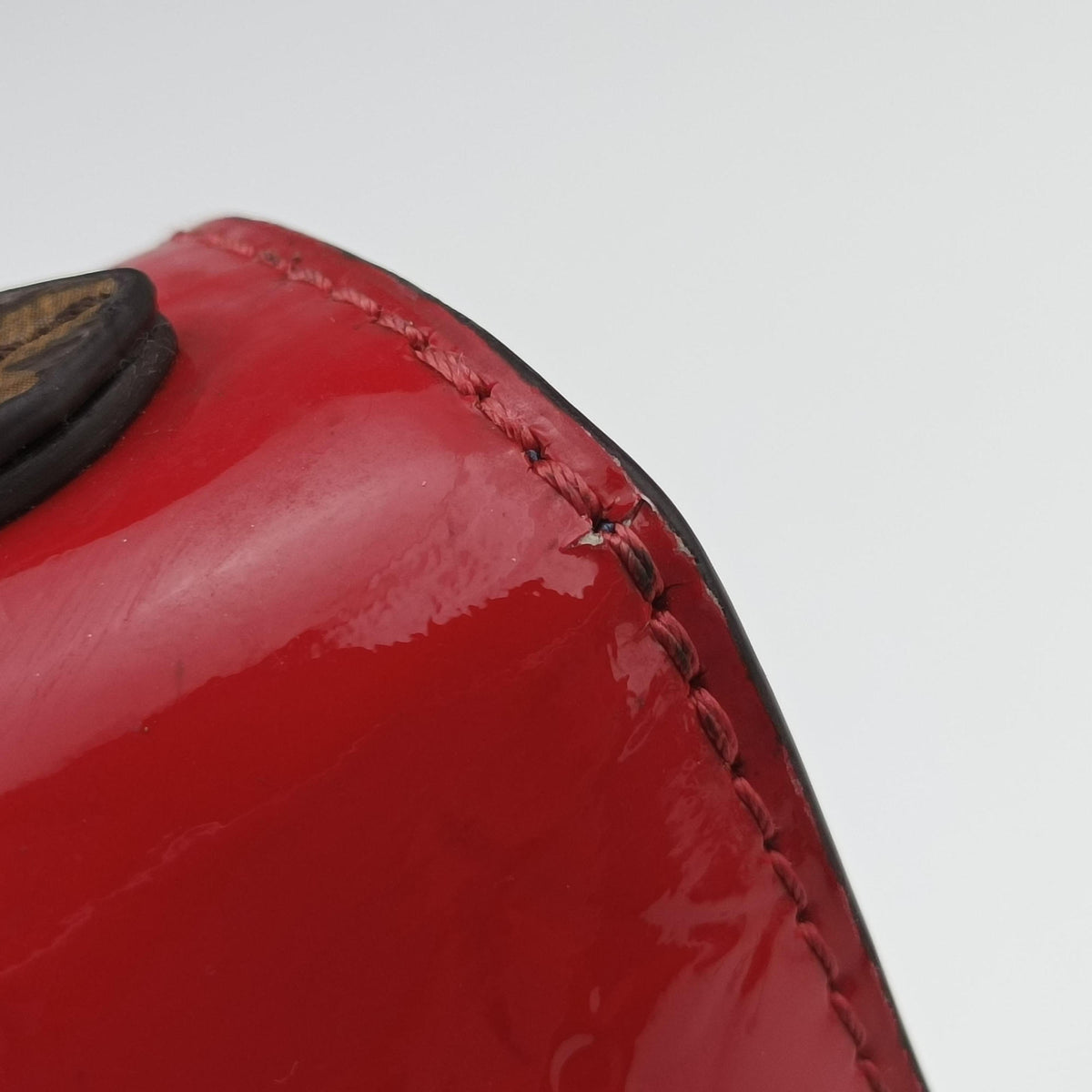 Pre-owned Louis Vuitton Spring street PM Scarlet Red Vernis×Leather×Monogram Canvas M90505 shoulderbag | stylenewstar