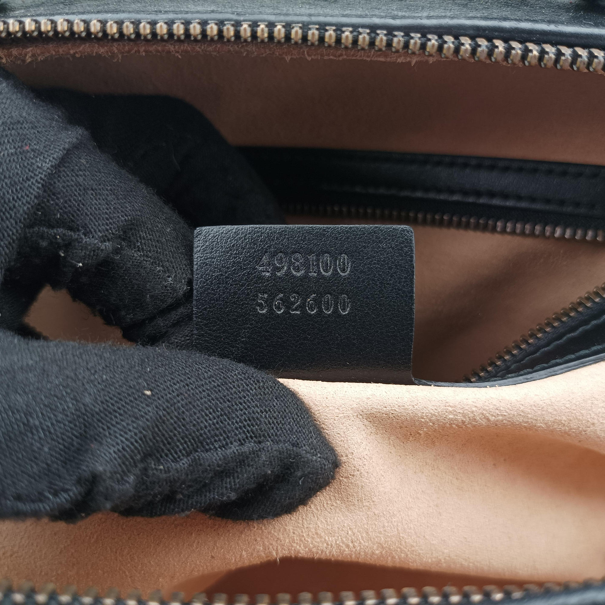 Vintage Gucci GG Marmont Black Leather 498100 shoulderbag | stylenewstar