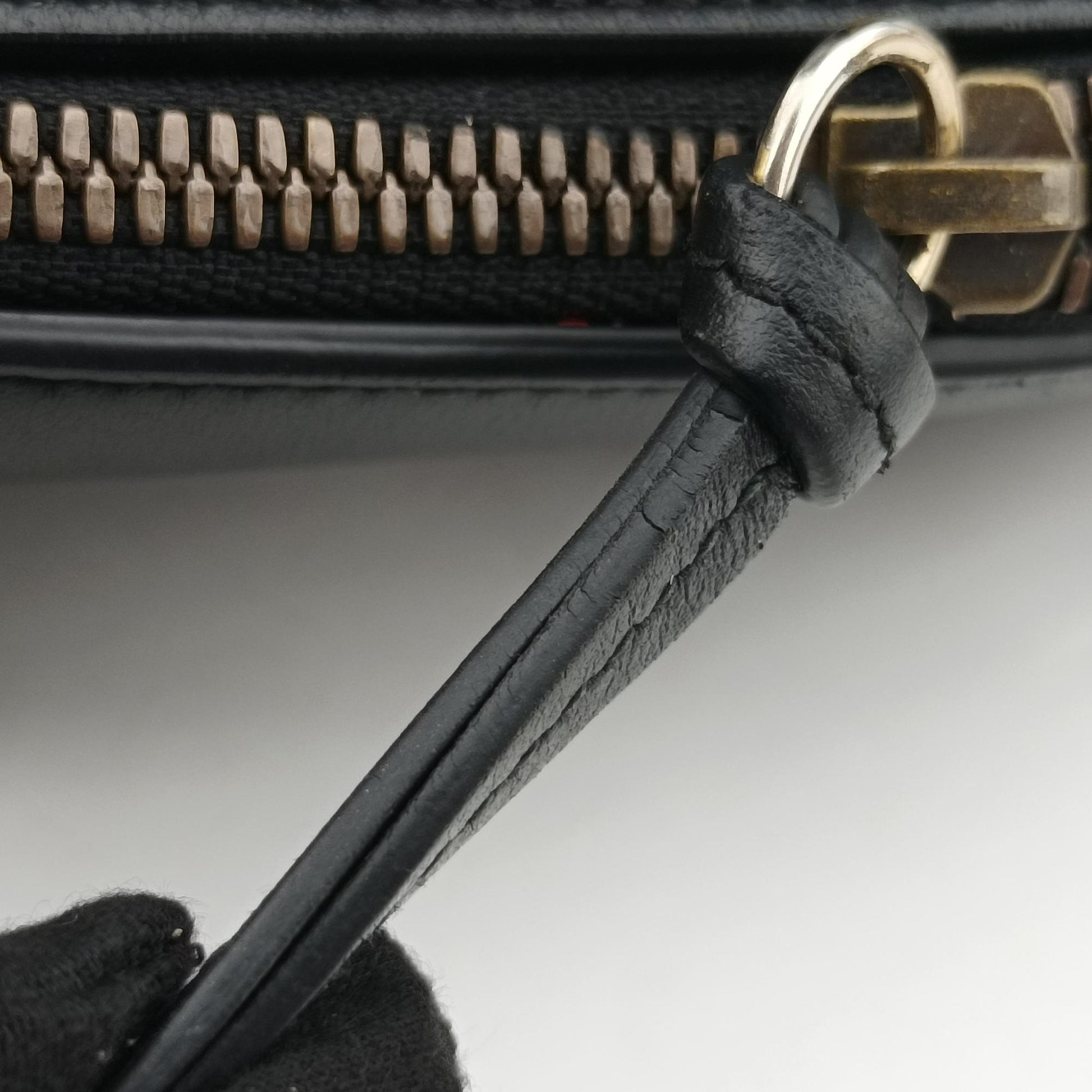 Vintage Gucci GG Marmont Black Leather 498100 shoulderbag | stylenewstar