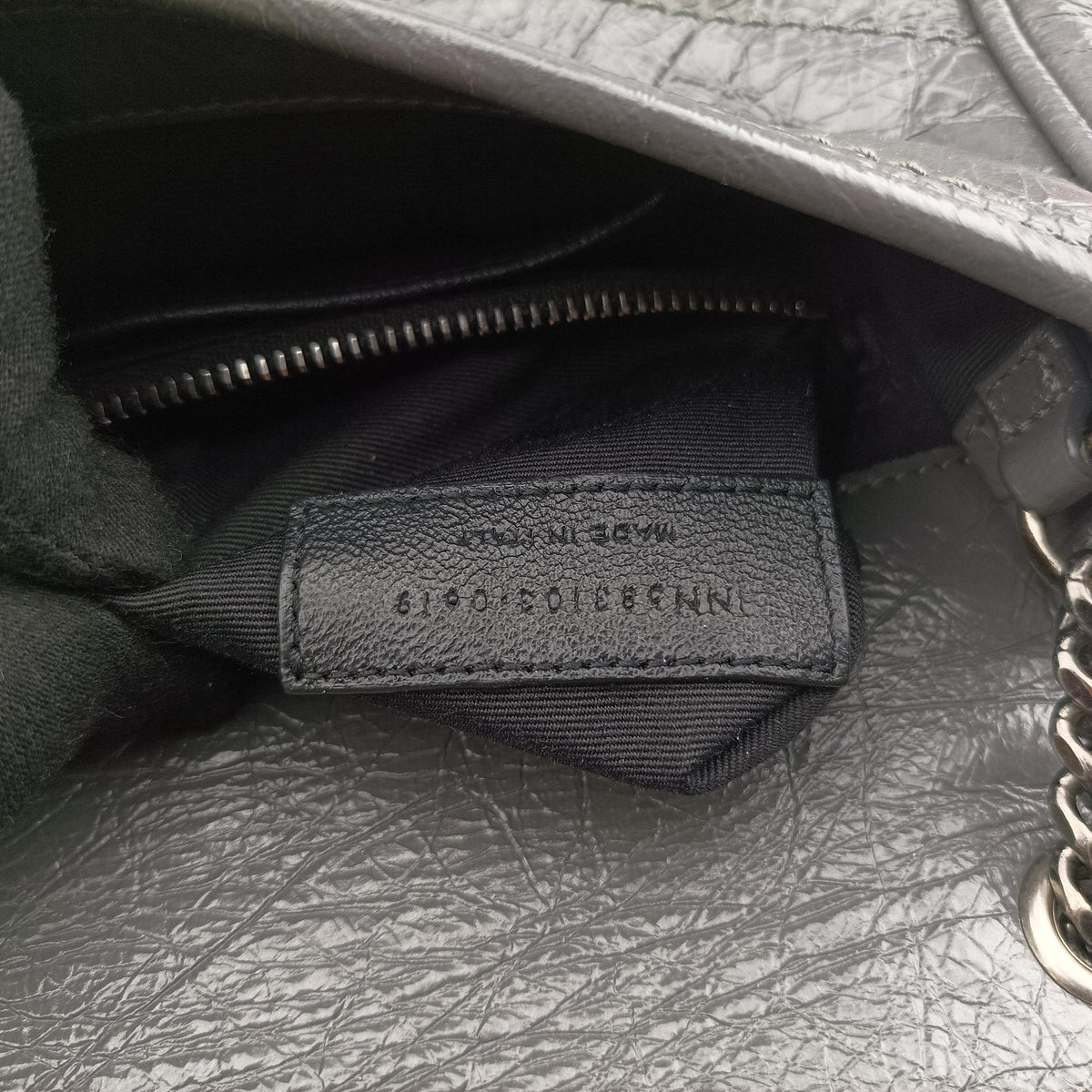 Niki Grey Leather 583103 INN583103.0619ニキ グレー レザー 583103 INN583103.0619